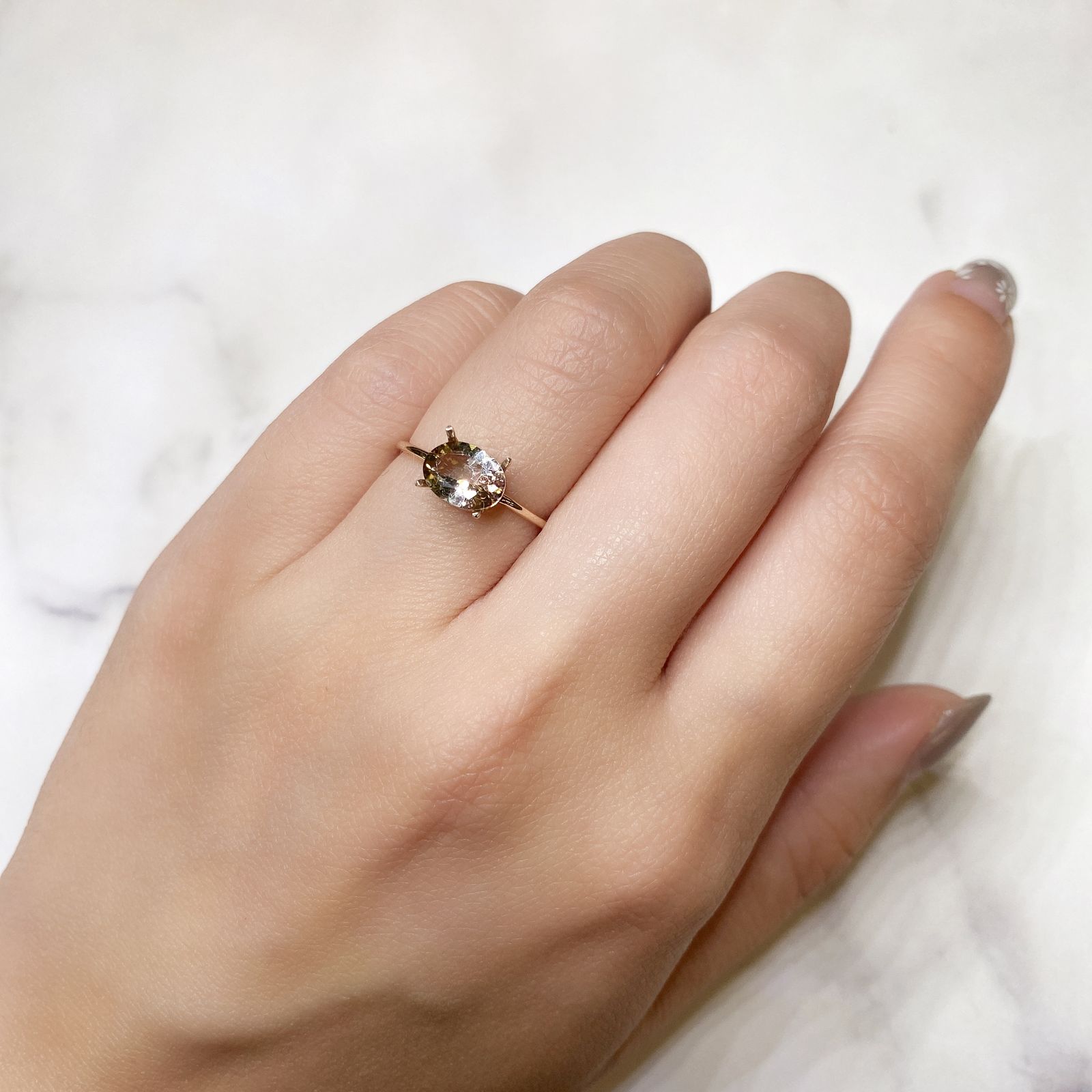 パーティカラートルマリン(宝石名パーティカラード・トルマリン) コンゴ民主共和国産 1.219ct ソ付(彩珠)[211013599]8.1×6.1mm前後