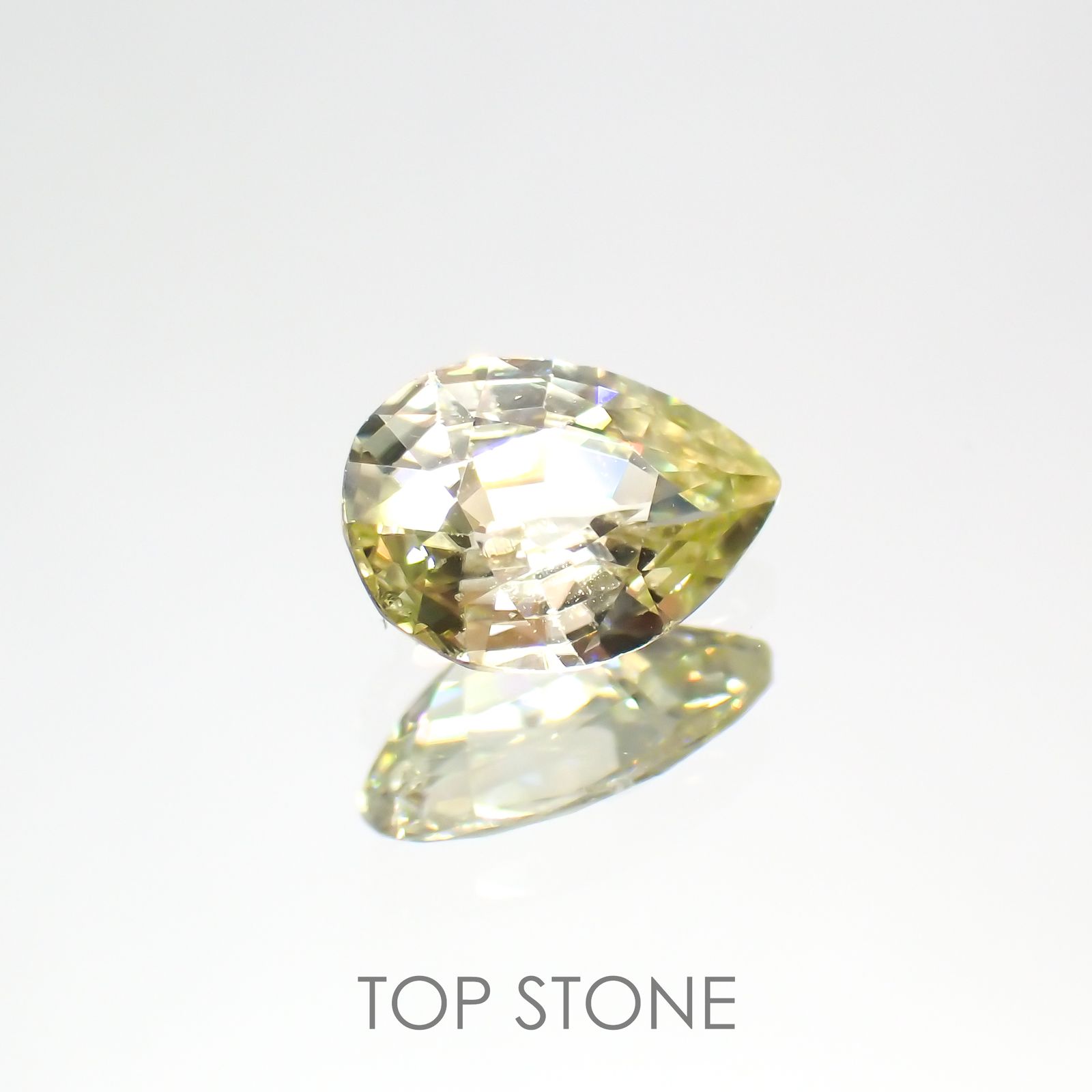 イエロージルコン(宝石名ジルコン) スリランカ/カンボジア産 1.01ct 識別済[21038239]7.3×5.2mm前後