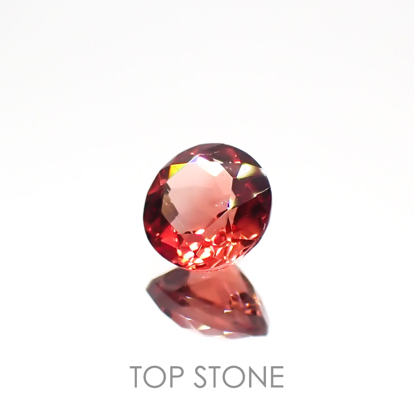 オレゴンサンストーン アメリカ・オレゴン州産 0.46ct[230119979]5.1x5mm前後