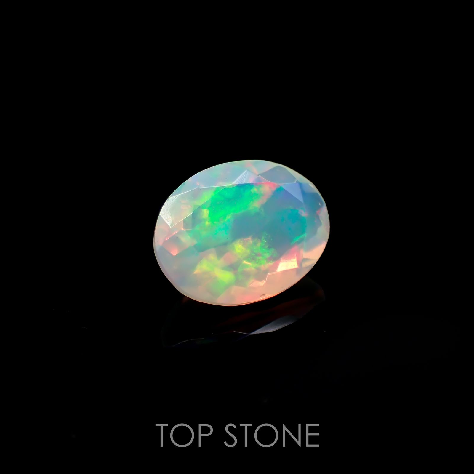 エチオピアオパール(宝石名オパール)エチオピア産 1.34ct 識別済[220717028]9.7x7.5mm前後