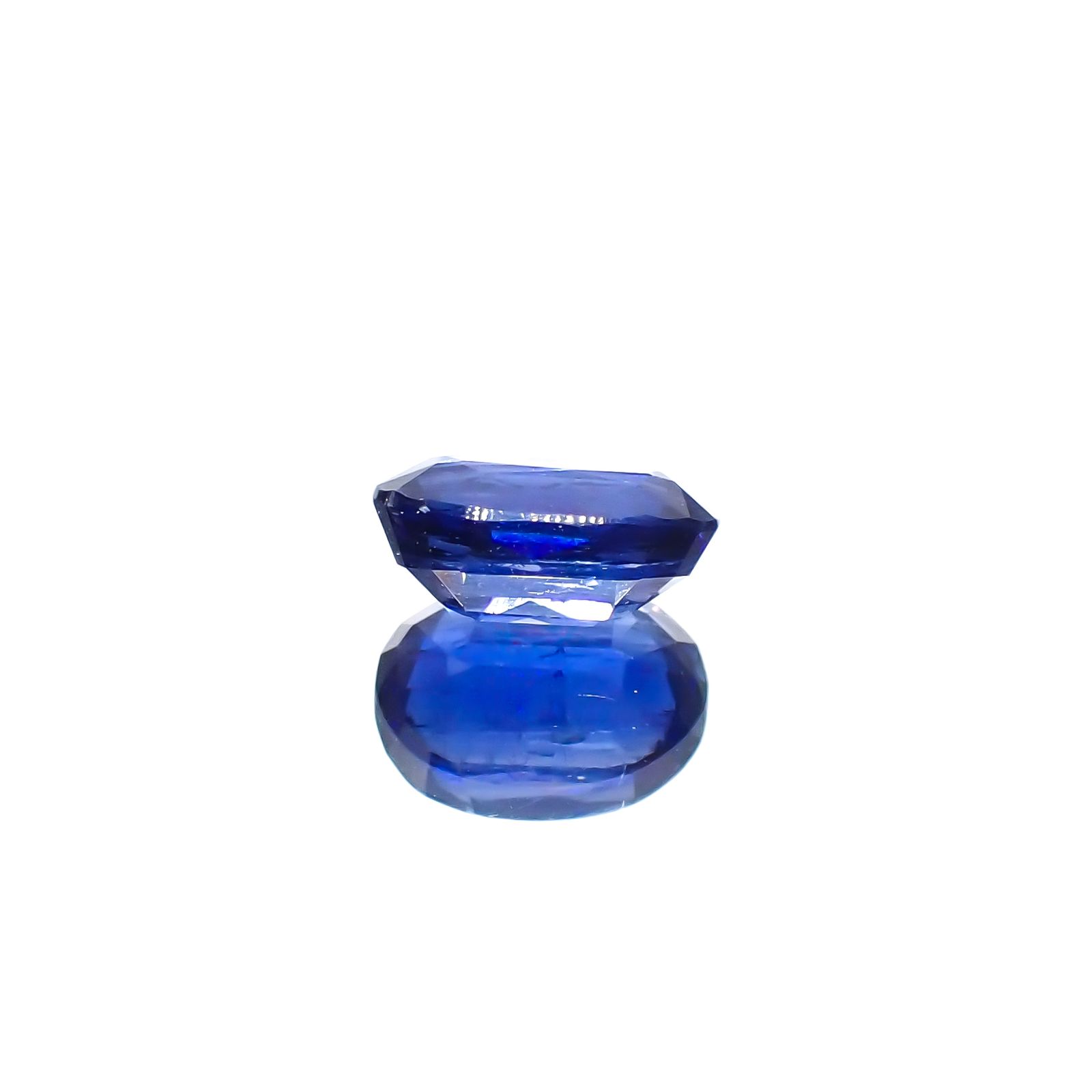 カイヤナイト(宝石名カイヤナイト)ネパール産 1.70ct 識別済[231124254]8.2x6.3mm前後