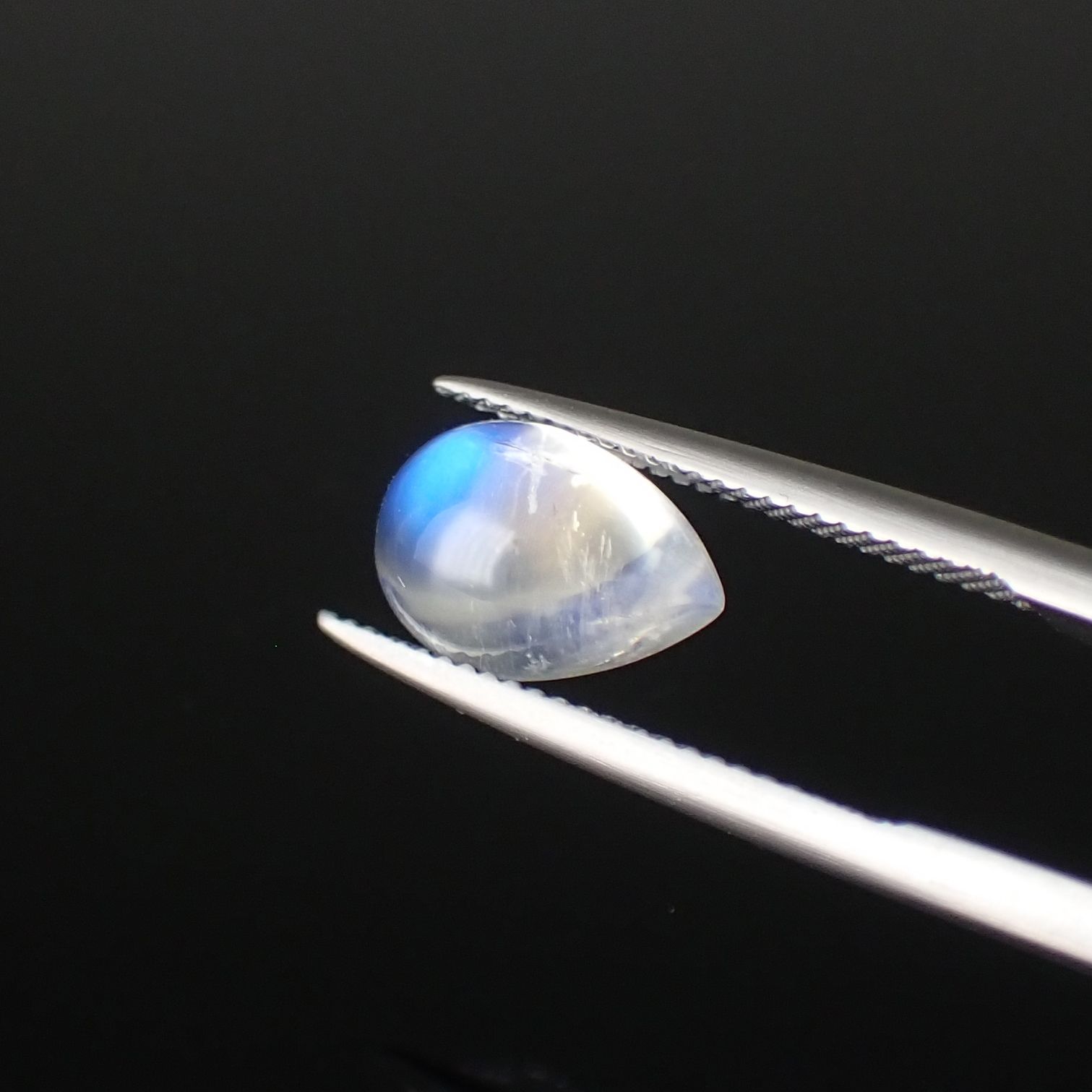ブルームーンストーン インド産 2.99ct[230522070]11.2x7.5mm前後