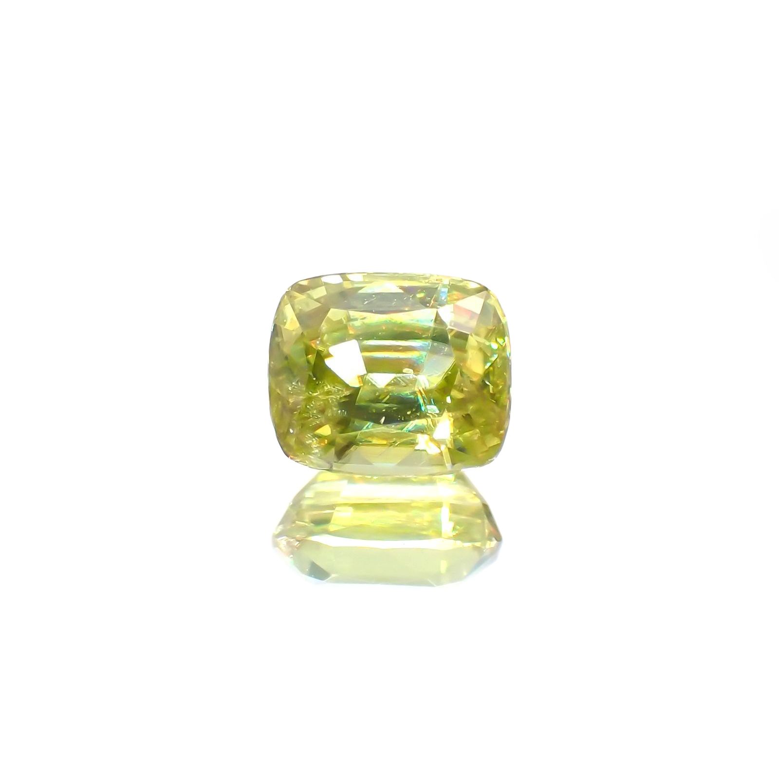 スフェーン(宝石名スフェーン) マダガスカル産 ソ付(彩珠) 1.001ct / 6.1x5.1mm前後 [210712009]