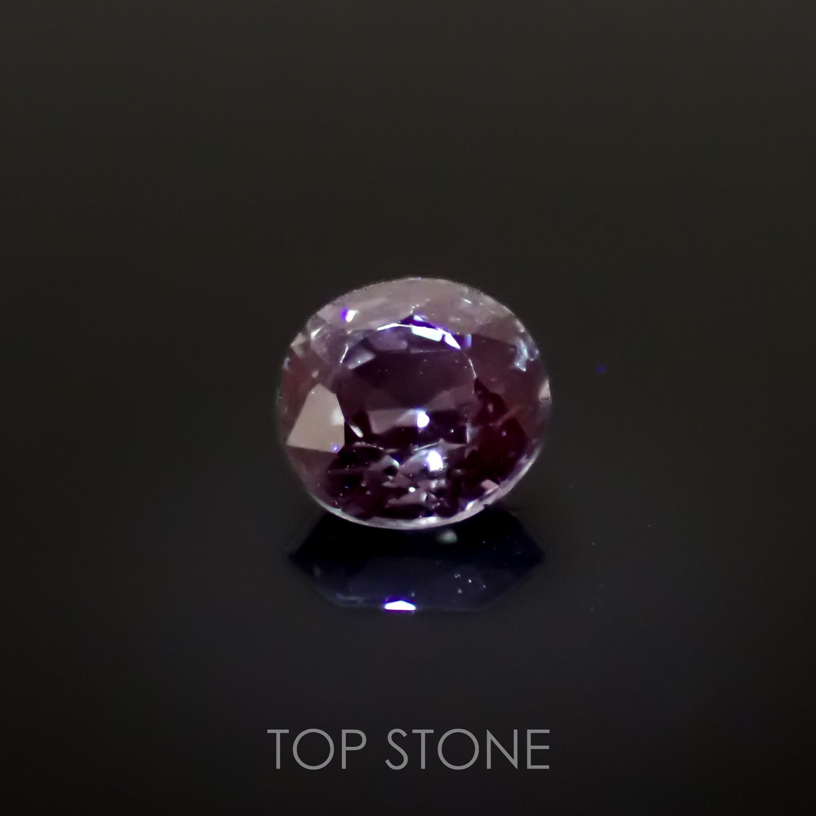 グレースピネル(宝石名スピネル)ビルマ/マダガスカル産 0.86ct