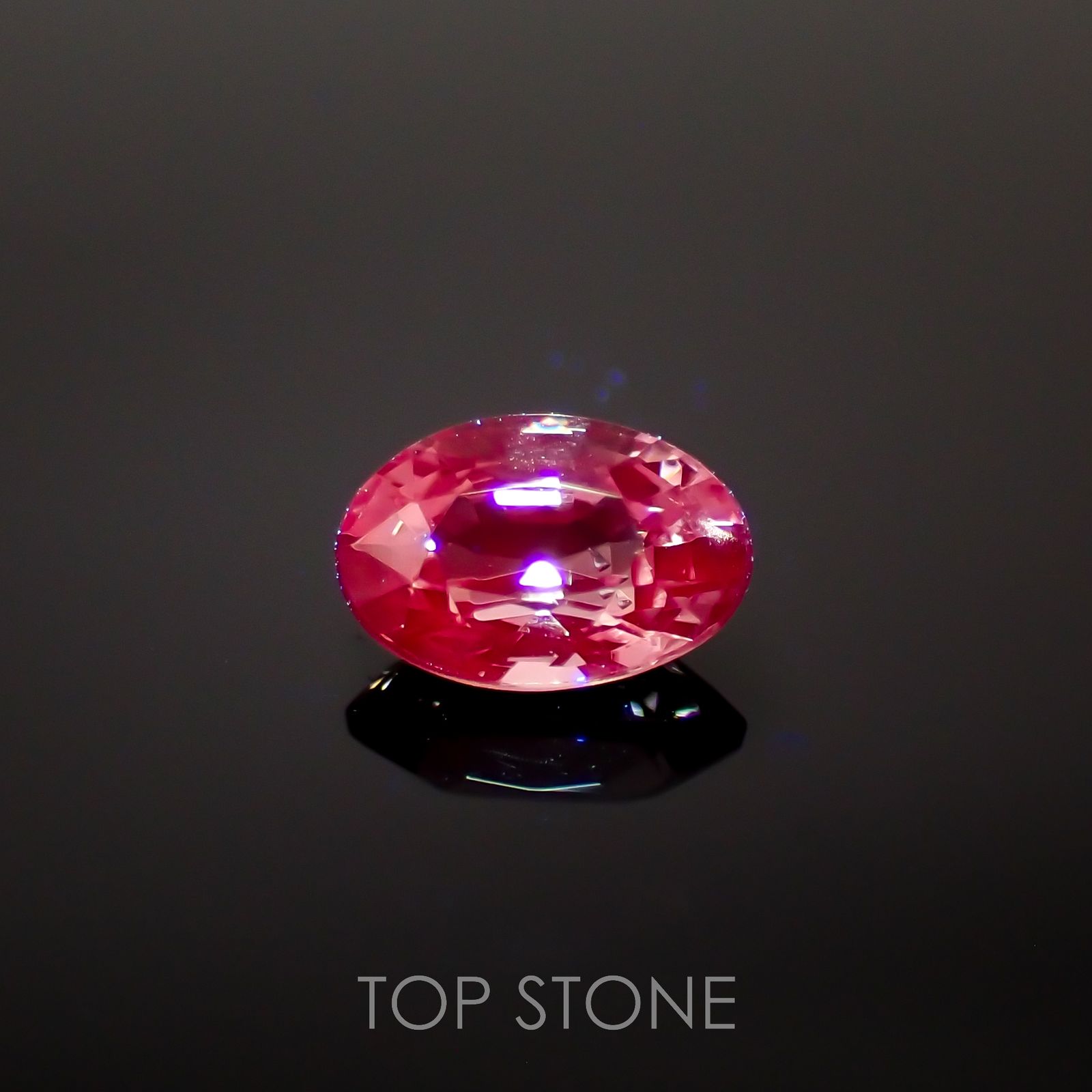 バイオレットスピネル(宝石名スピネル)ビルマ産 0.55ct 識別済[221018397]6x4mm前後