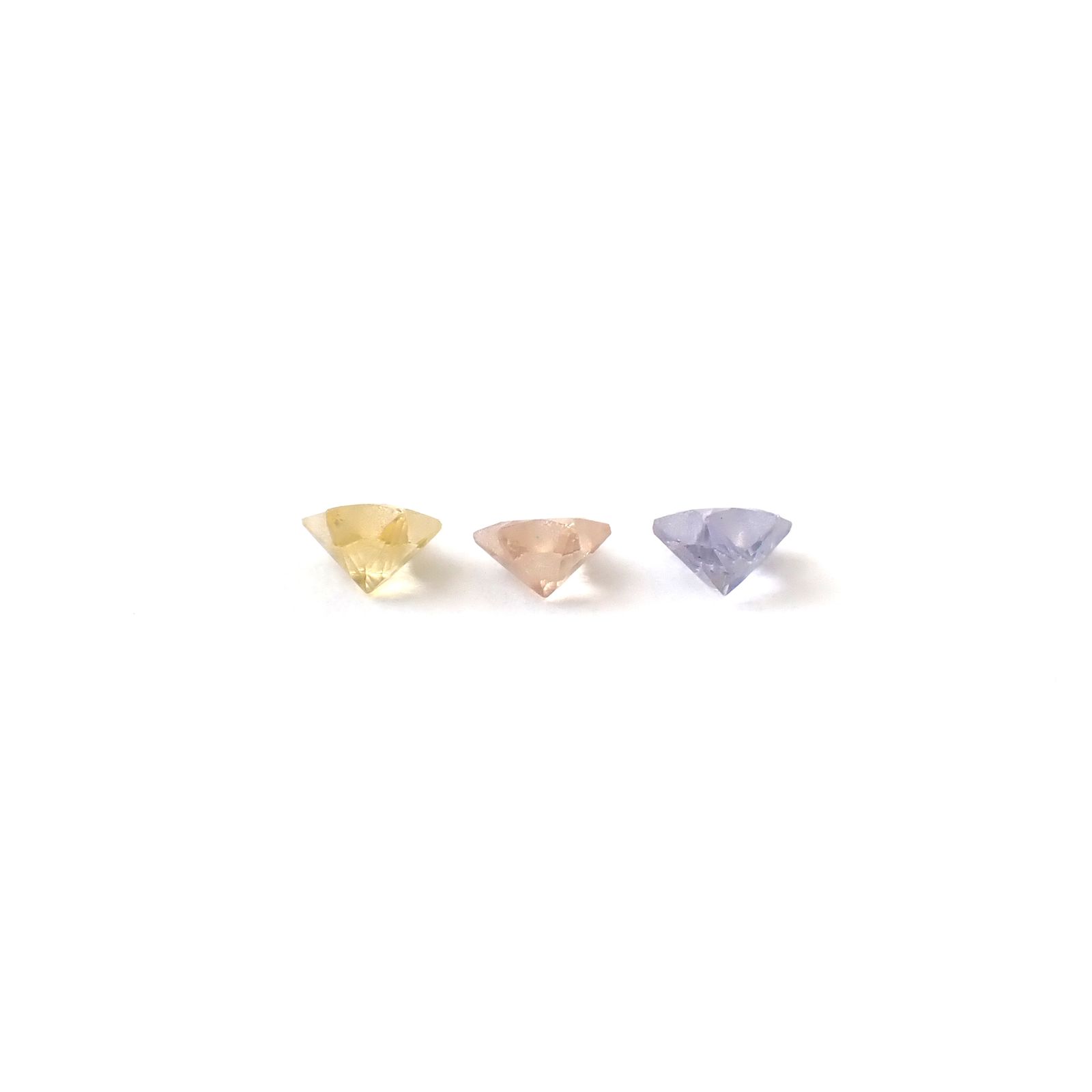 ◇カスタムカット◇サファイア カラーグラデーション3個セット スリランカ/マダガスカル産 0.27ct(3pcs合計) / 3.0-3.2x3.0-3.2mm前後 [260632327]