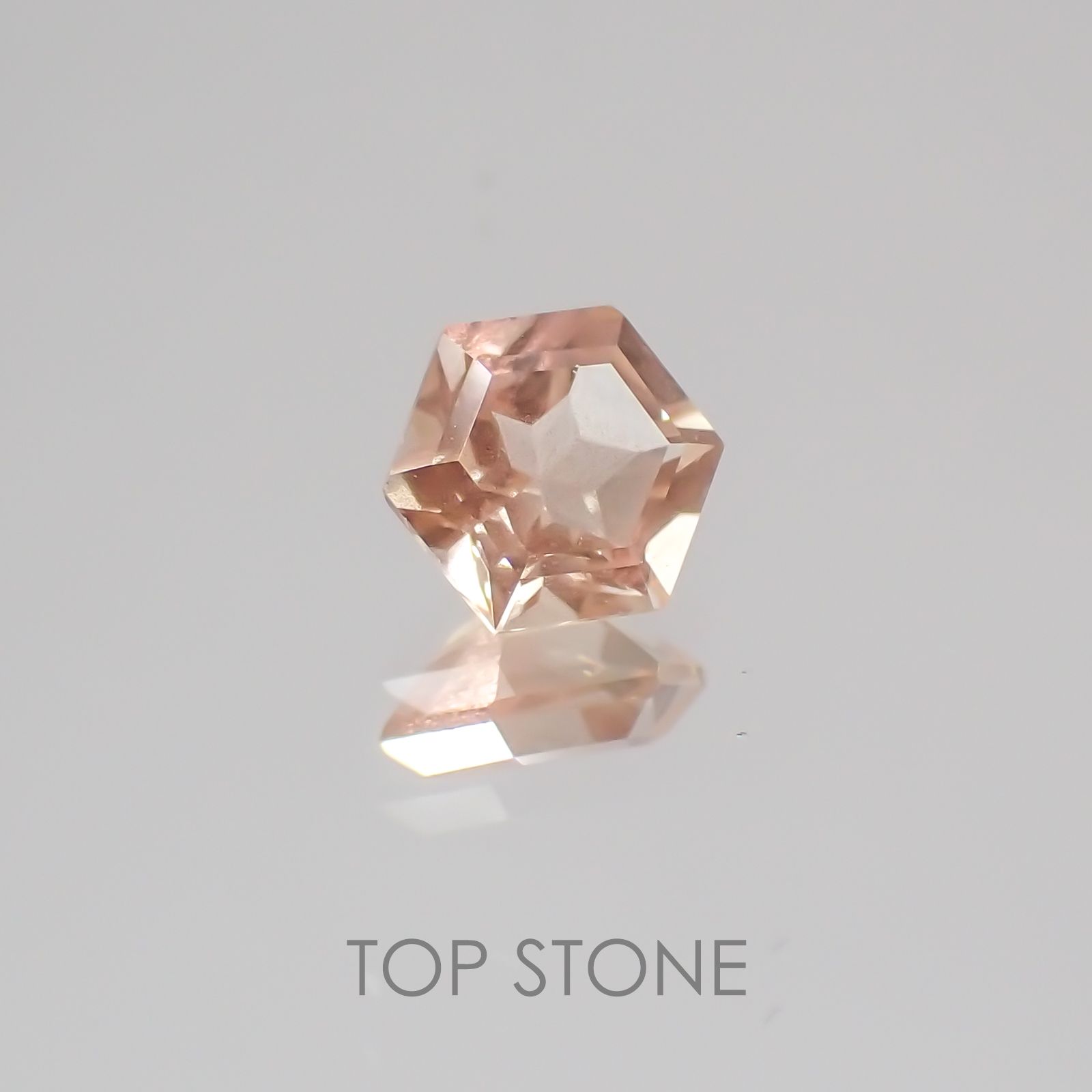 ◇ヘキサゴンカット◇オレゴンサンストーンSA アメリカ産 ルース 0.27ct[21019536]4.1×4.1mm前後
