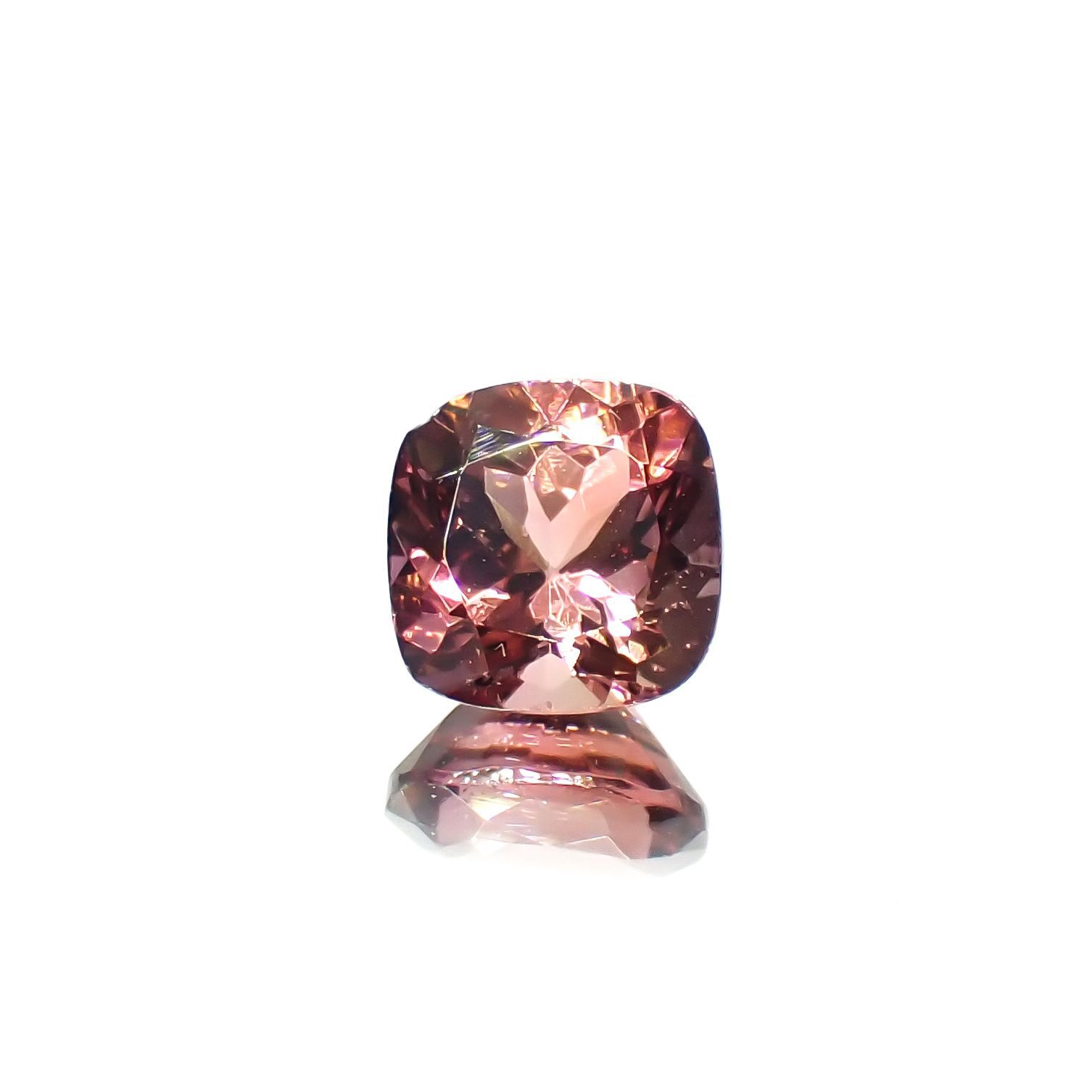ピンクトルマリン(宝石名トルマリン)コンゴ民主共和国産 1.99ct 識別済[230320846]7.5x7.5mm前後
