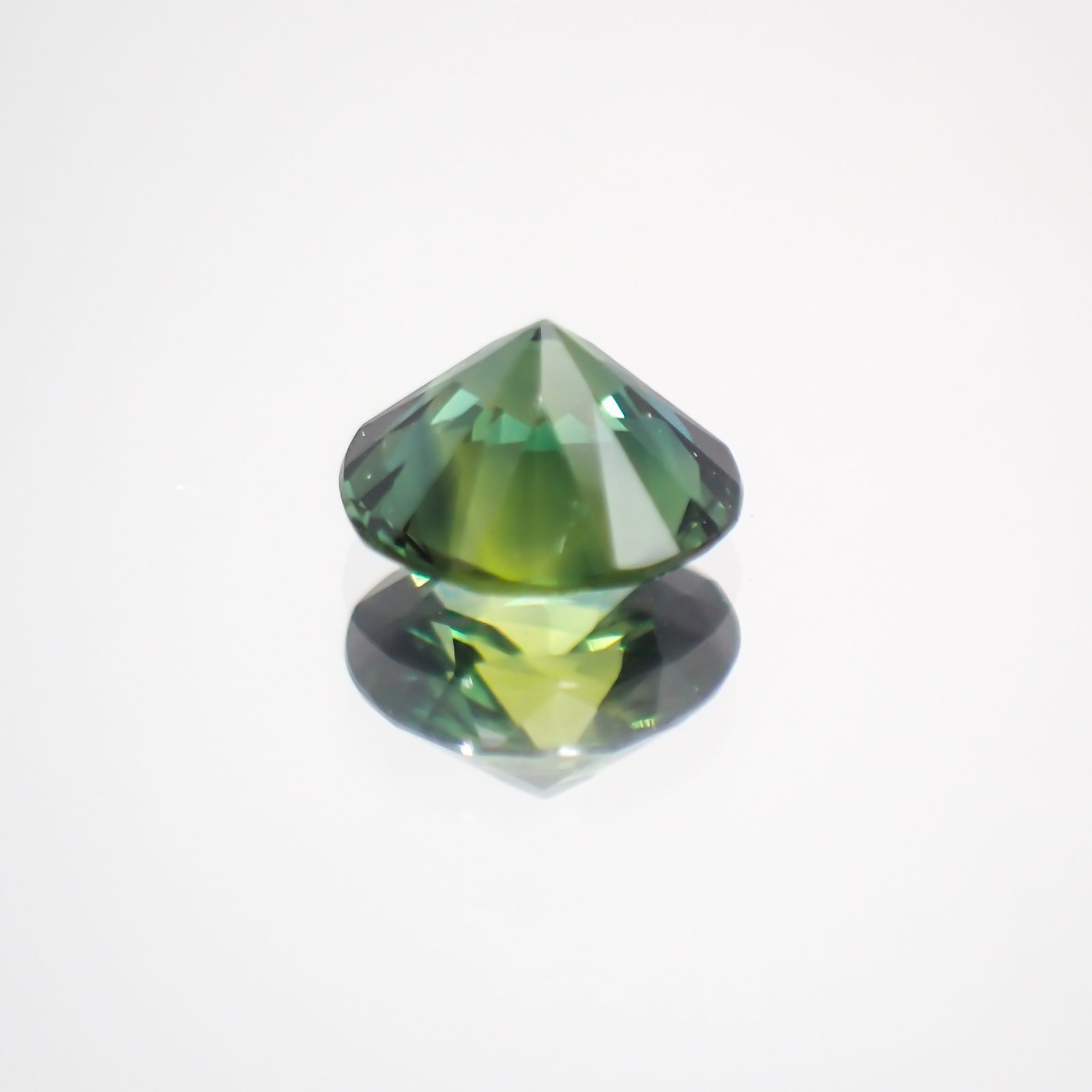 モンタナサファイア アメリカ産 ルース 0.49ct[210410622]4.8×4.8mm前後