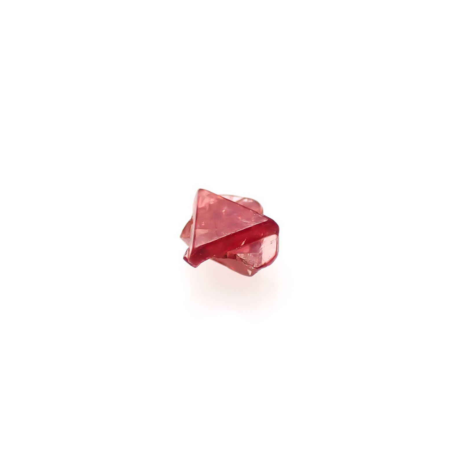 ツインクリスタルスピネル(スピネル式双晶) 原石 ビルマ産 0.12ct[240628430]3.2x3mm前後