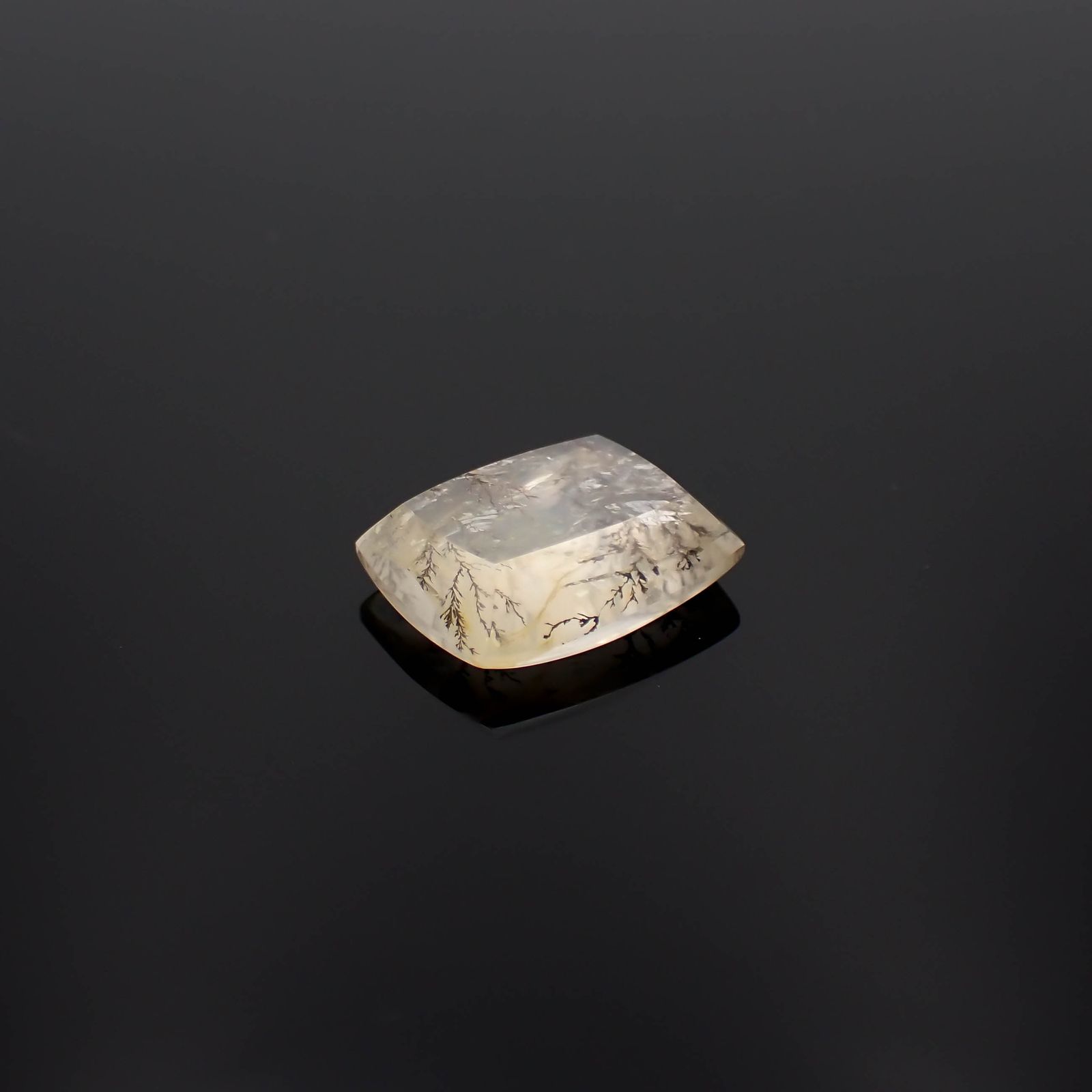 デンドリチッククォーツ ブラジル産 8.33ct[230823241]12.6x15.6mm前後