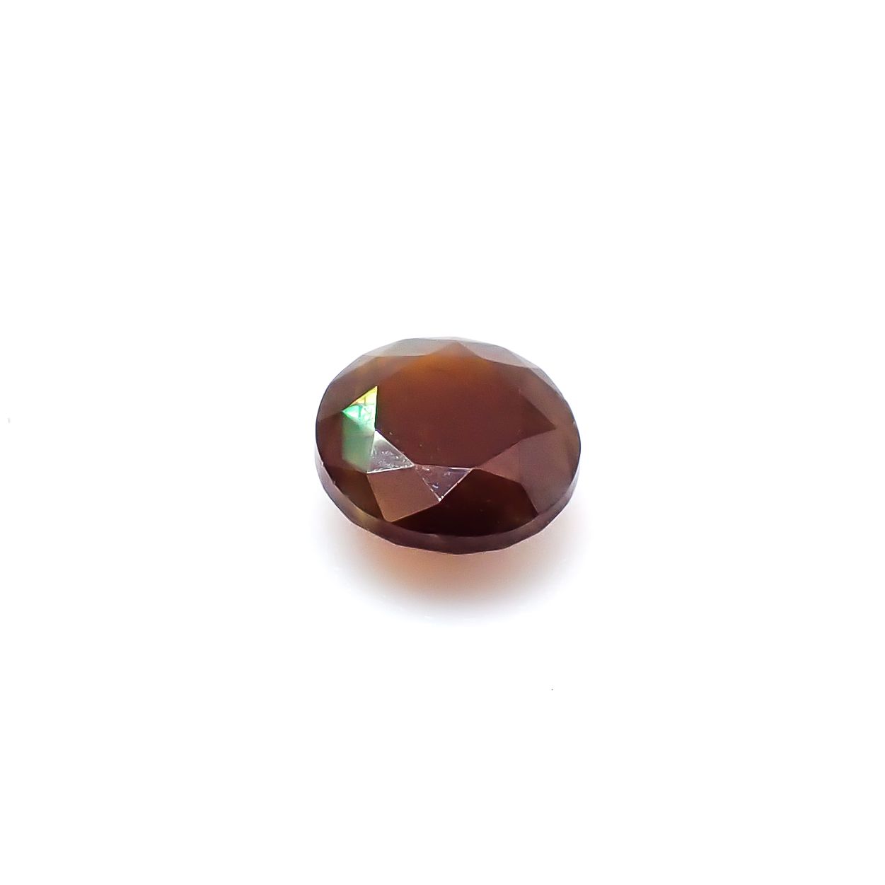 レインボーガーネット 日本・奈良県産 0.77ct / 5.5x5.4mm前後 [260932924]