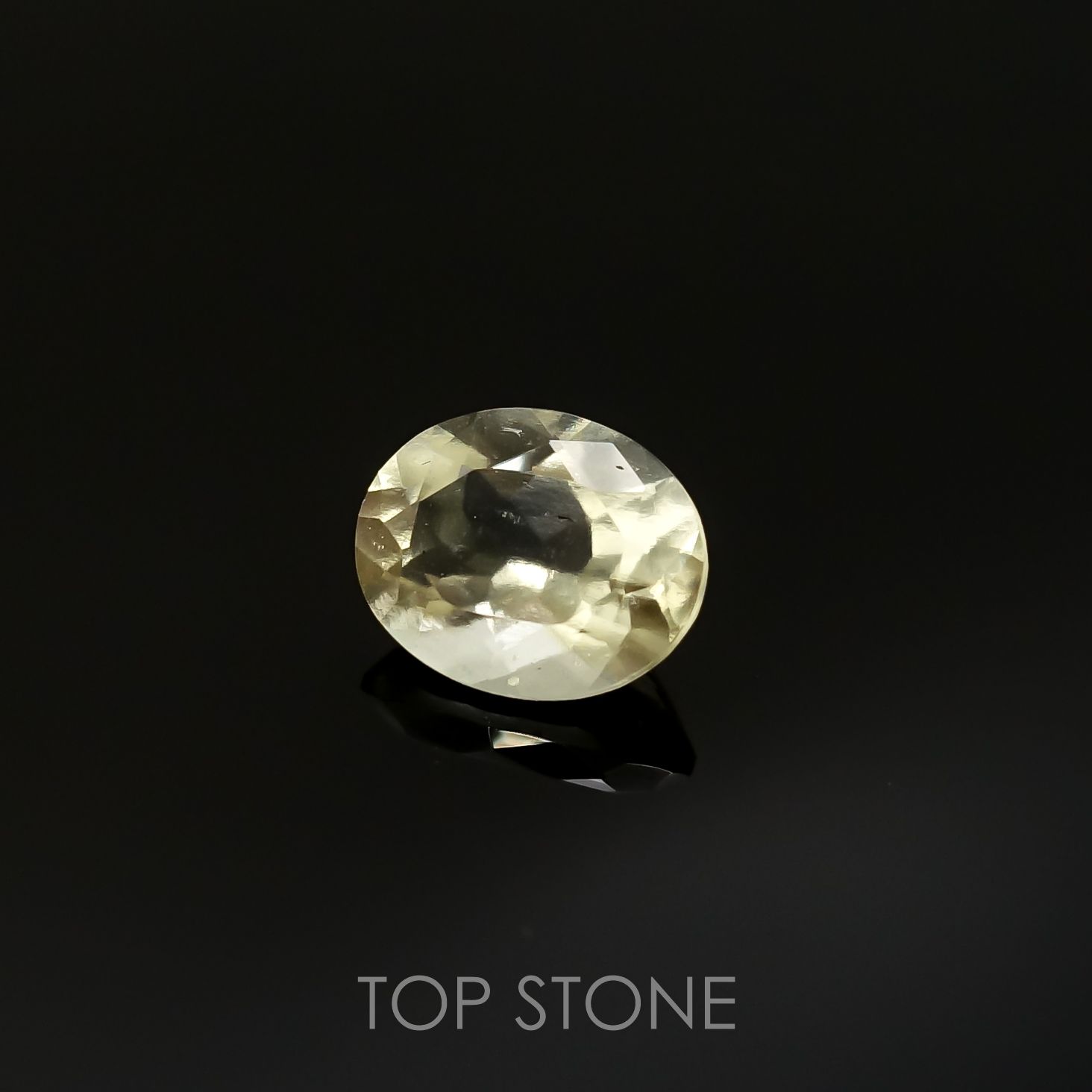 リビアングラス(宝石名インパクトガラス(衝撃溶融ガラス))エジプト・リビア砂漠産 2.00ct 識別済[220415648]10.1x8mm前後