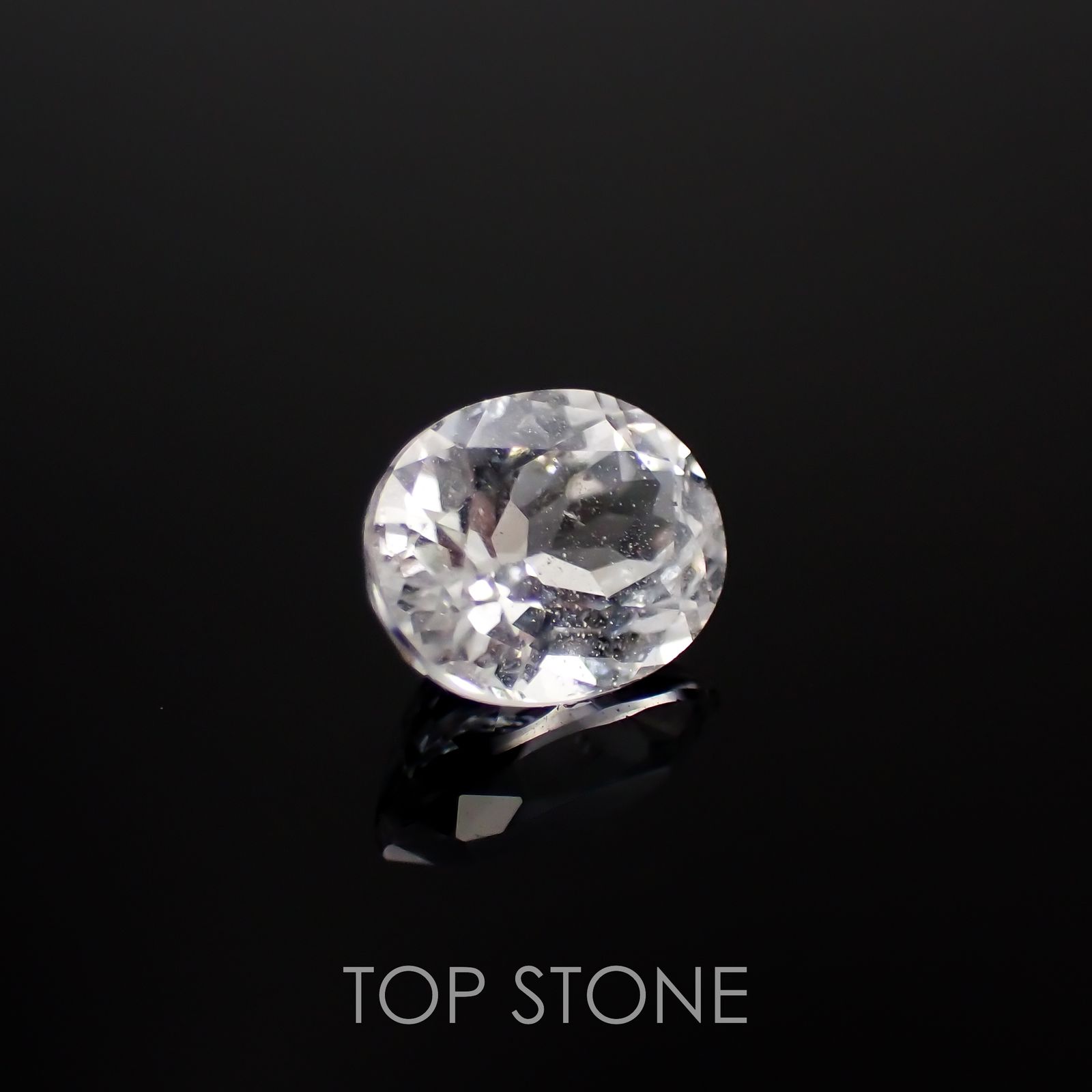 フェナカイト(宝石名フェナカイト)マダガスカル/ブラジル産 0.85ct 識別済[221119143]6.6x5.3mm前後
