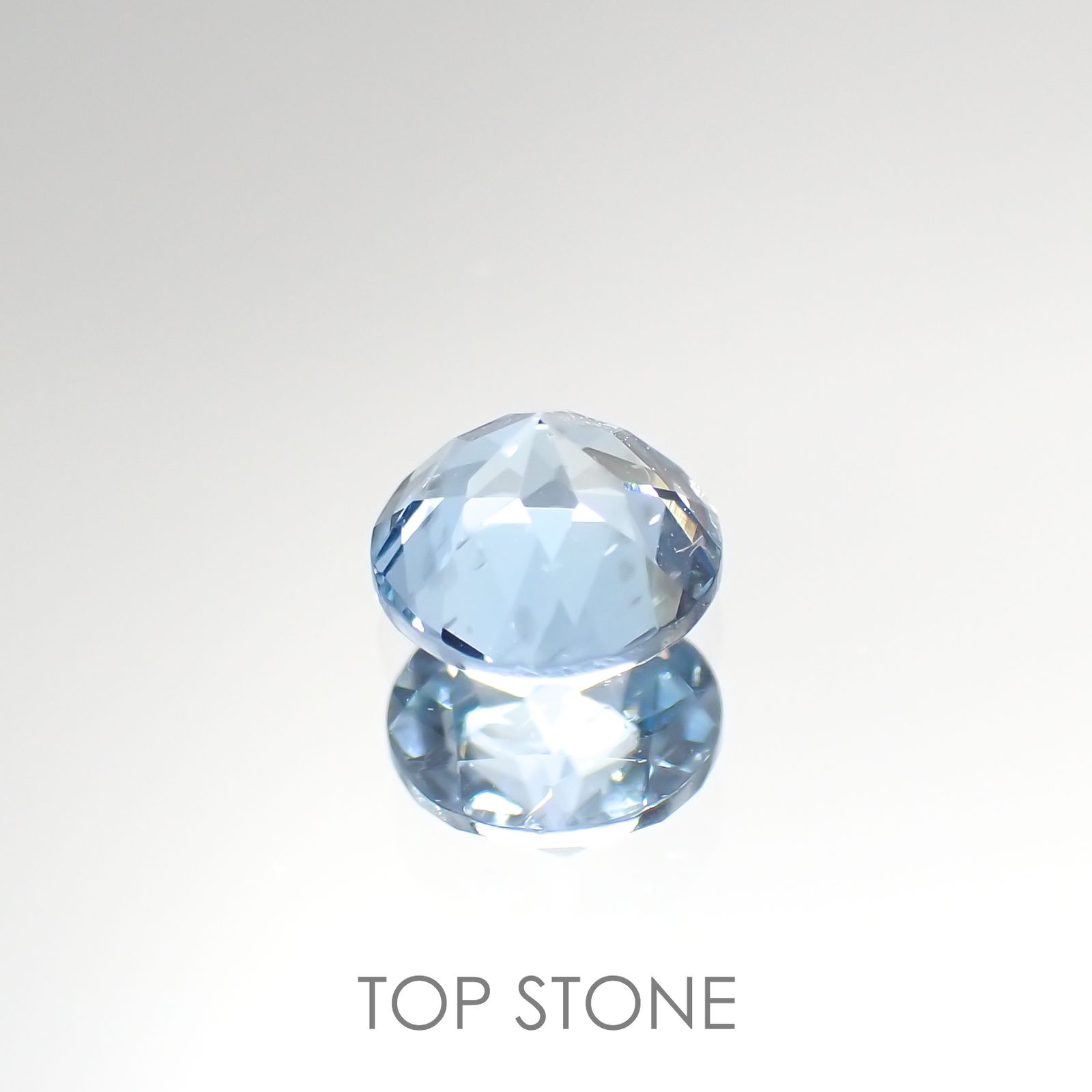 アクアマリン サンタマリアカラー(宝石名アクアマリン) モザンビーク産 0.46ct 識別済[210812595]4.9×4.9mm前後