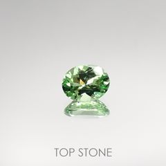 ミントガーネット(宝石名グリーン グロッシュラー・ガーネット) タンザニア産 0.37ct 識別済[210711535]5×3.8mm前後