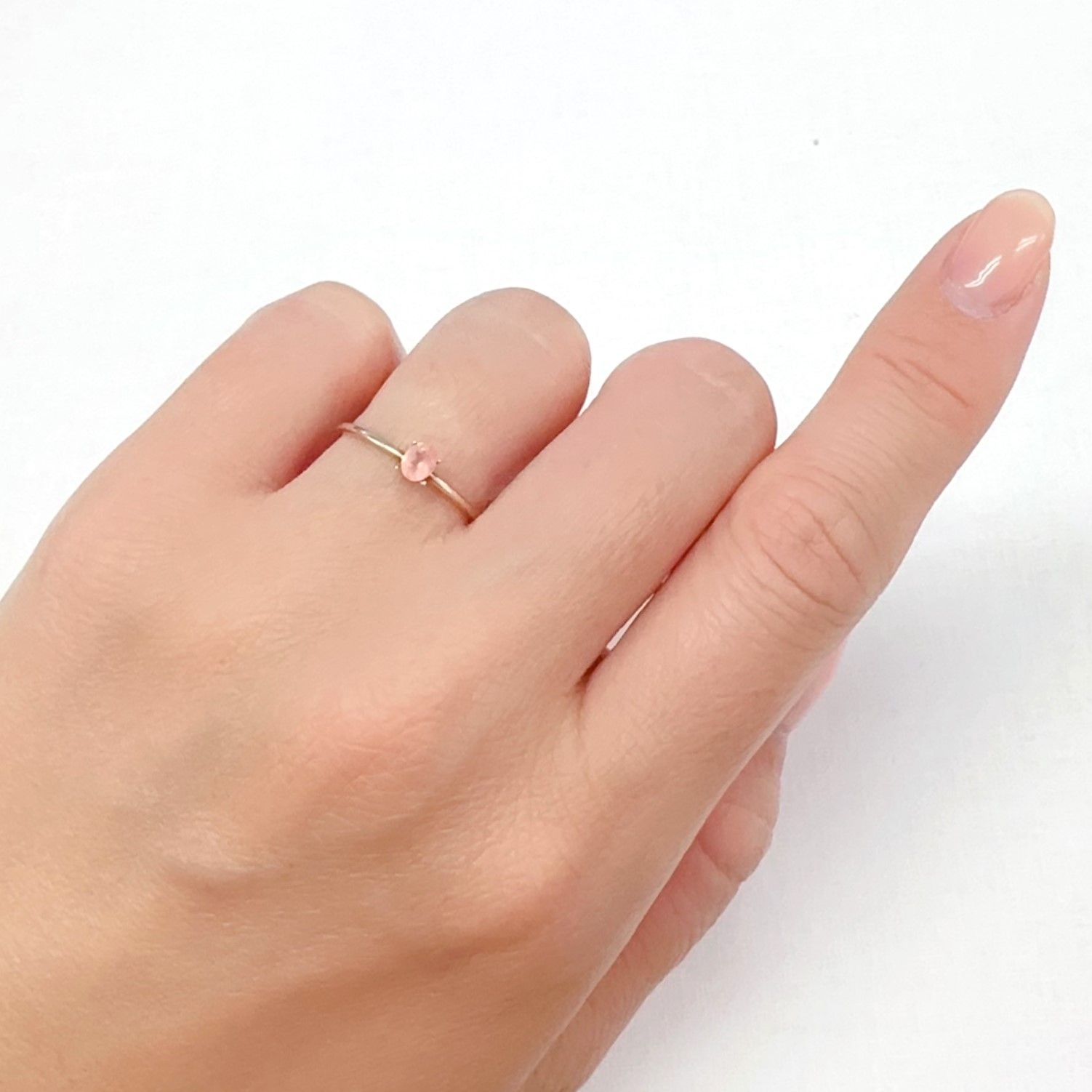 ロードクロサイト アルゼンチン産 0.18ct[240226165]3.9x3mm前後