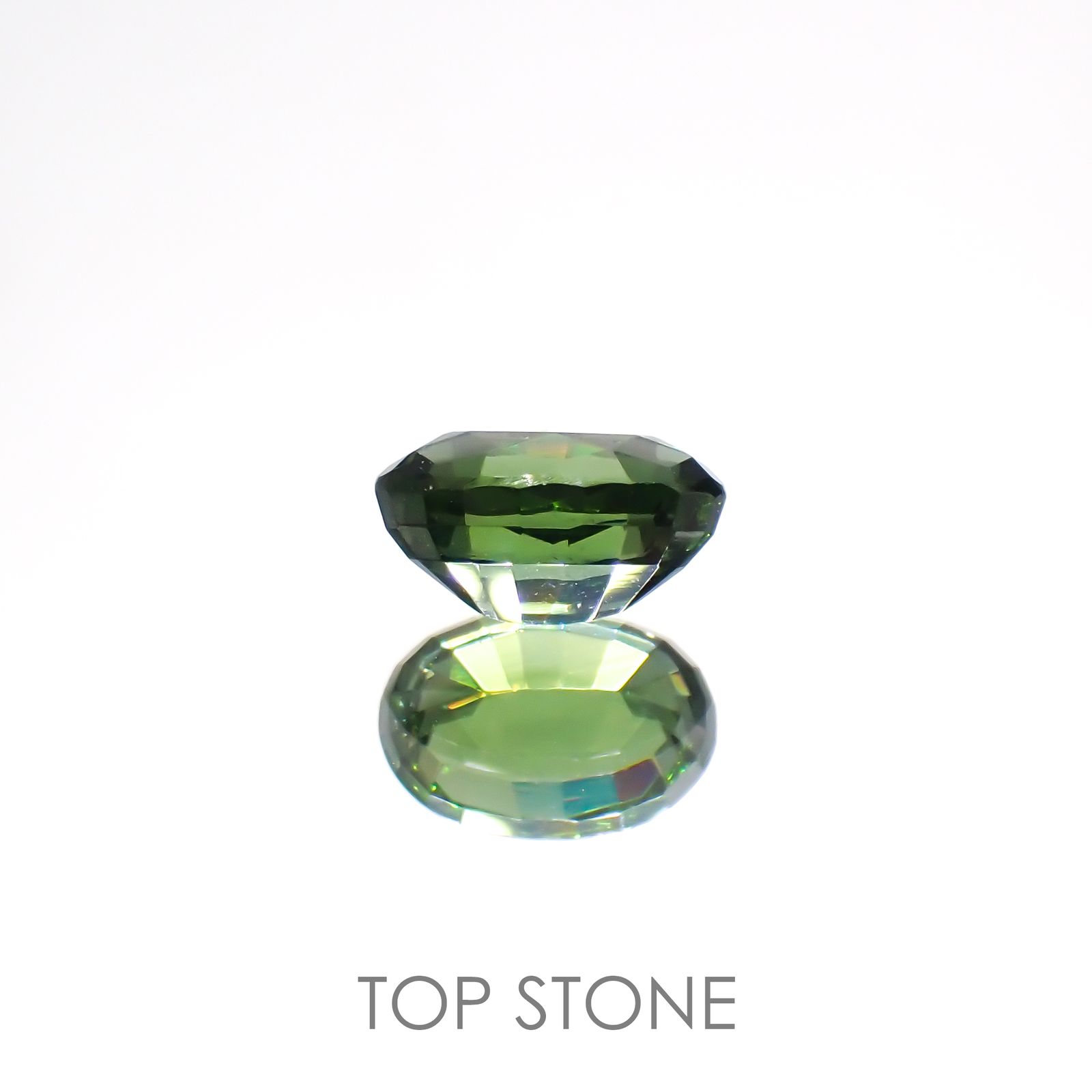 グリーンジルコン(宝石名ジルコン)スリランカ/カンボジア産 1.40ct 識別済[220114891]7.3x5.1mm前後