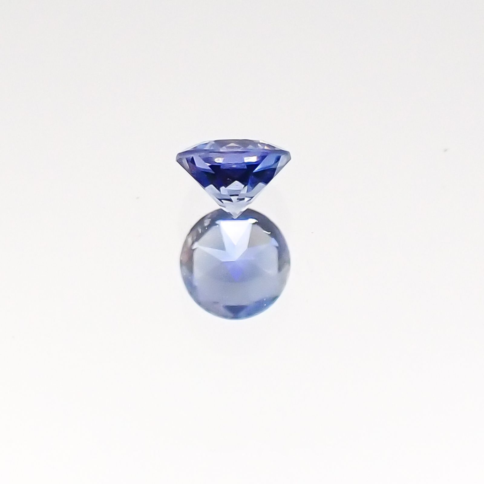 ベニトアイト(宝石名ベニトアイト) アメリカ・カリフォルニア産 0.066ct 識別済[20117619]2.5×2.4mm前後