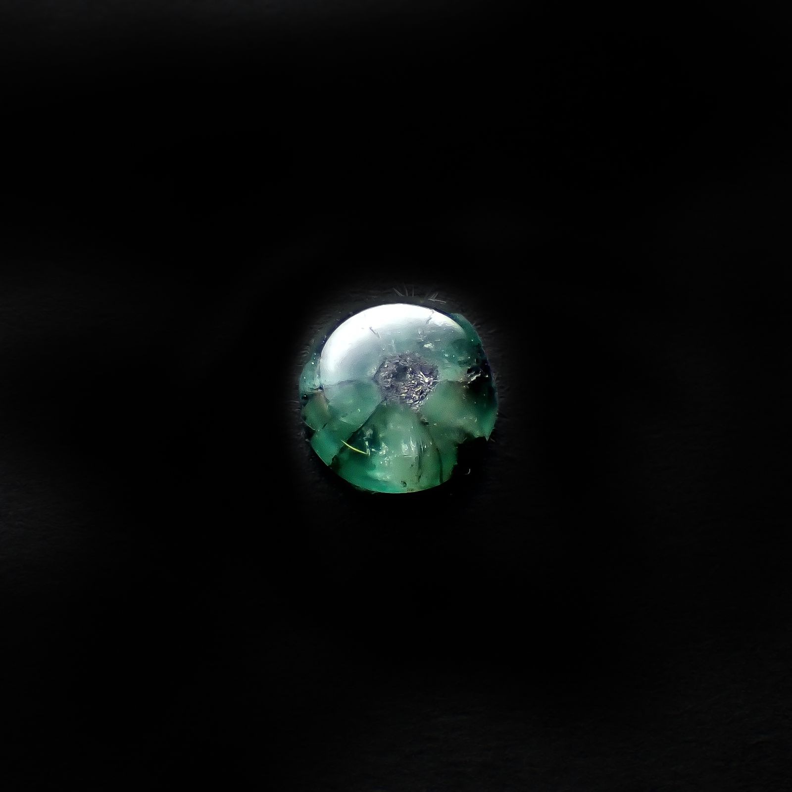トラピッチェエメラルド コロンビア産 0.45ct[240326503]5.2x5.1mm前後