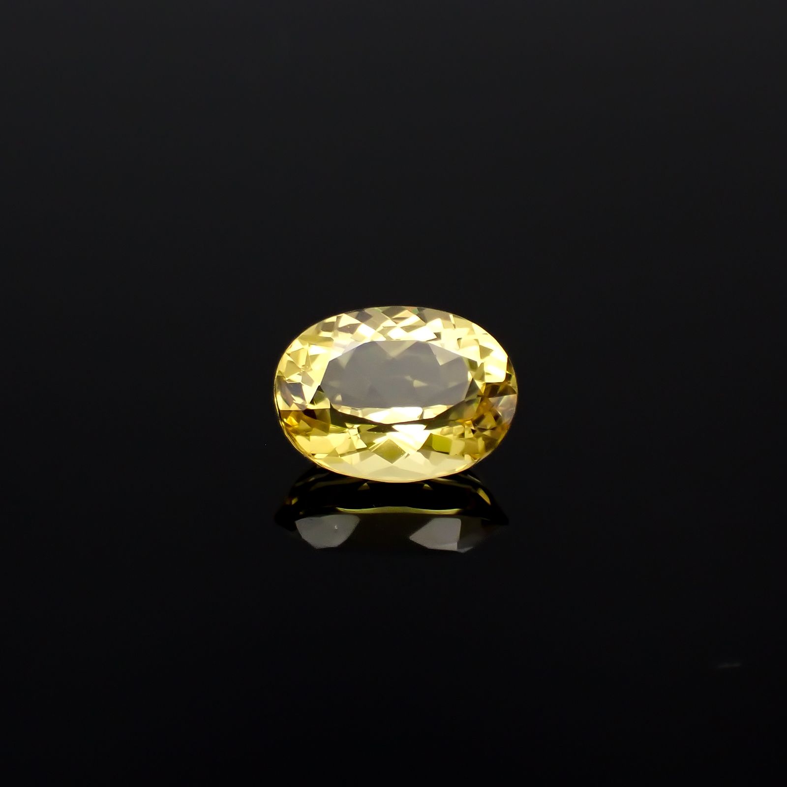イエローベリル ブラジル産 2.30ct[240728554]10x7.8mm前後
