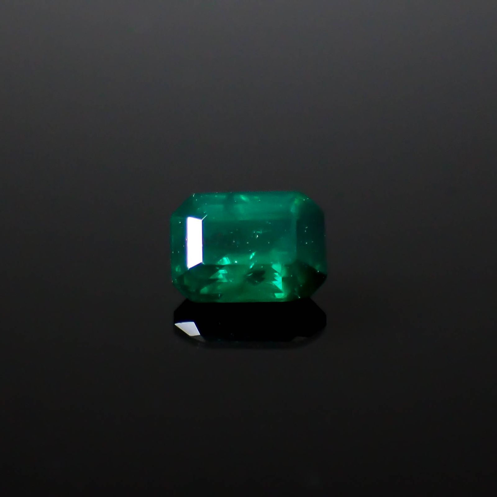ダイオプテーズ ブラジル産 0.48ct [250530418]5.3x3.9mm前後