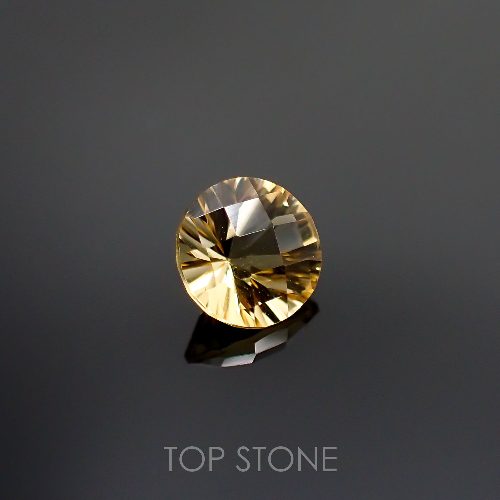 ◇チェッカーコンケーブカット◇シトリン(宝石名シトリン) ブラジル産 1.13ct 識別済[210913025]7×7mm前後