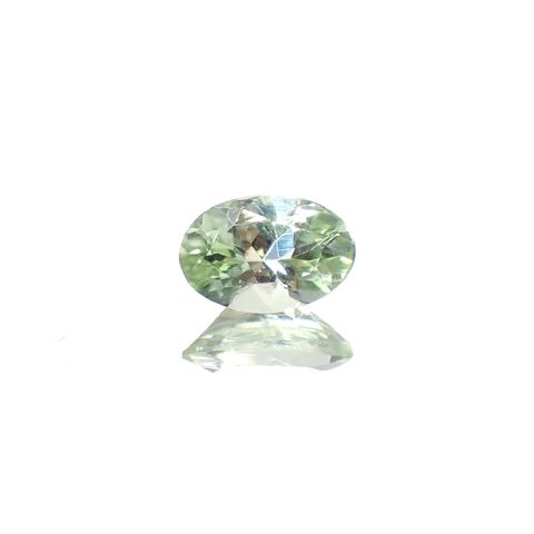 ミントペリドット パキスタン/ノルウェー産 0.41ct / 5.9x4mm前後 [250730639]