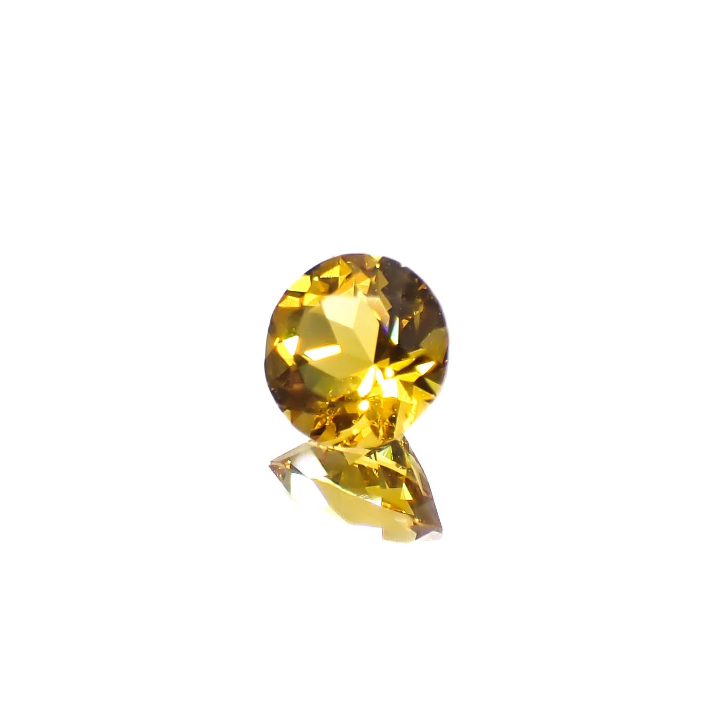 ゴールデンベリル(宝石名ベリル)ブラジル産 0.38ct 識別済[250530353]4.9x4.9mm前後