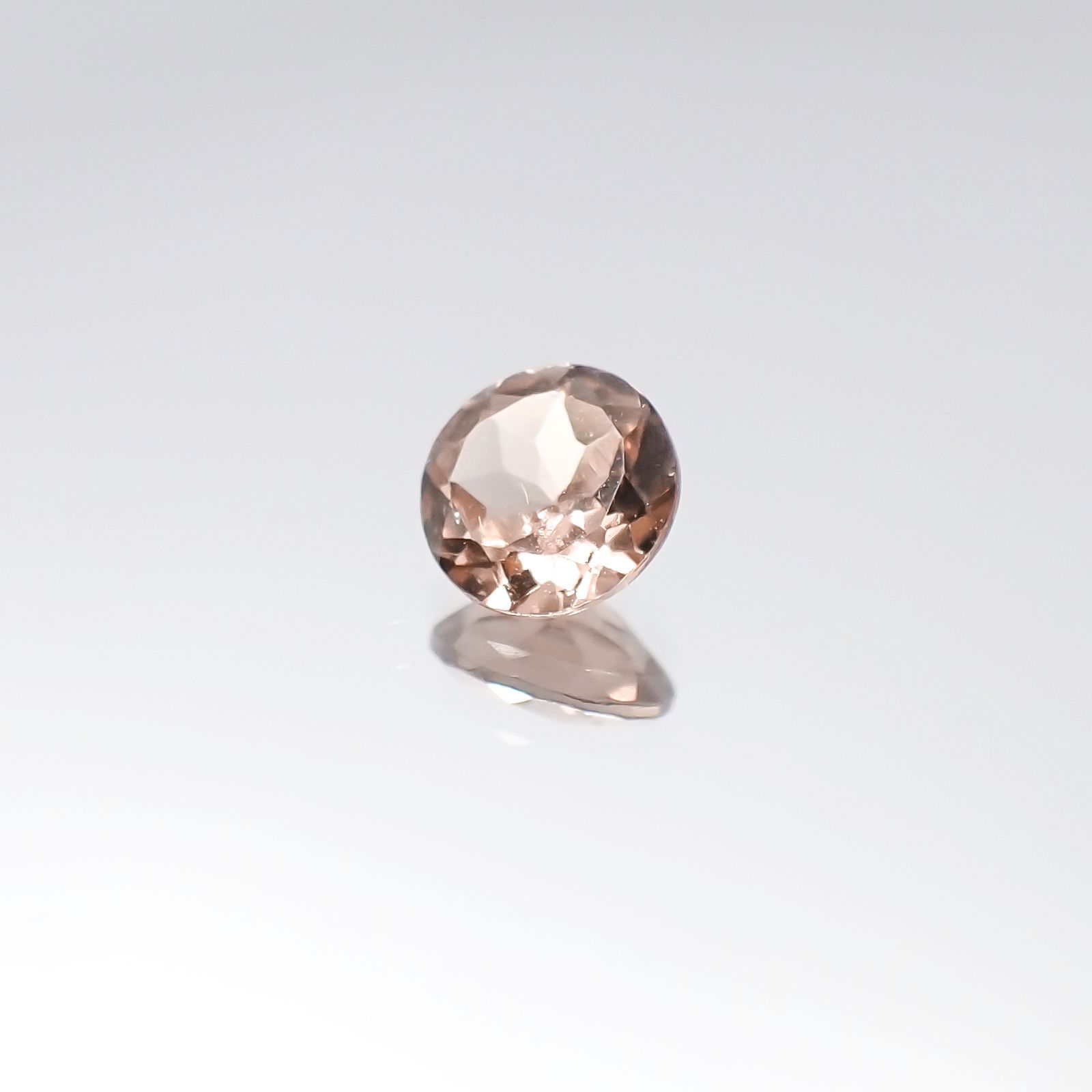 カラーチェンジマラヤガーネット(宝石名ガーネット)タンザニア・マヘンゲ産 0.54ct 識別済[230823060]5x5mm前後