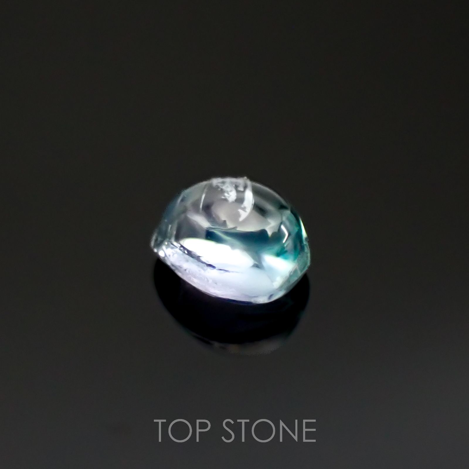 ブルーコーネルピン(宝石名コーネルピン)タンザニア産 0.19ct 識別済[220817348]3.6x2.9mm前後
