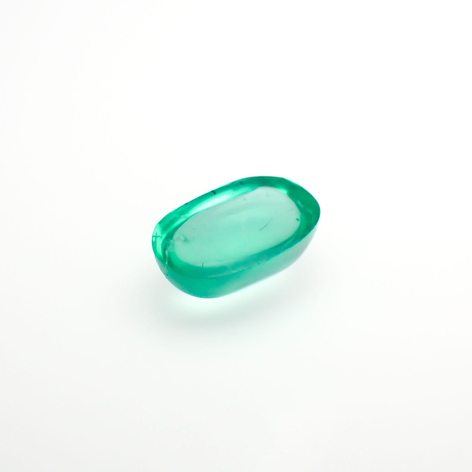 エメラルドキャッツアイ(宝石名エメラルド)コロンビア産 0.91ct 識別済[220115178]7.5x5.2mm前後