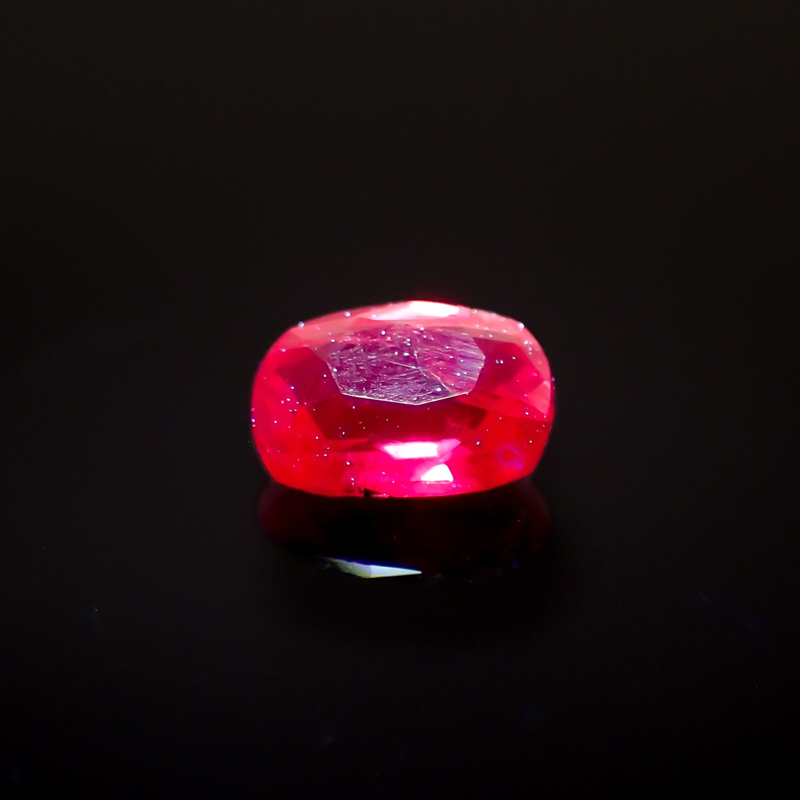 ルビー 非加熱 マダガスカル産 0.25ct[230622343]4.2x3.1mm前後