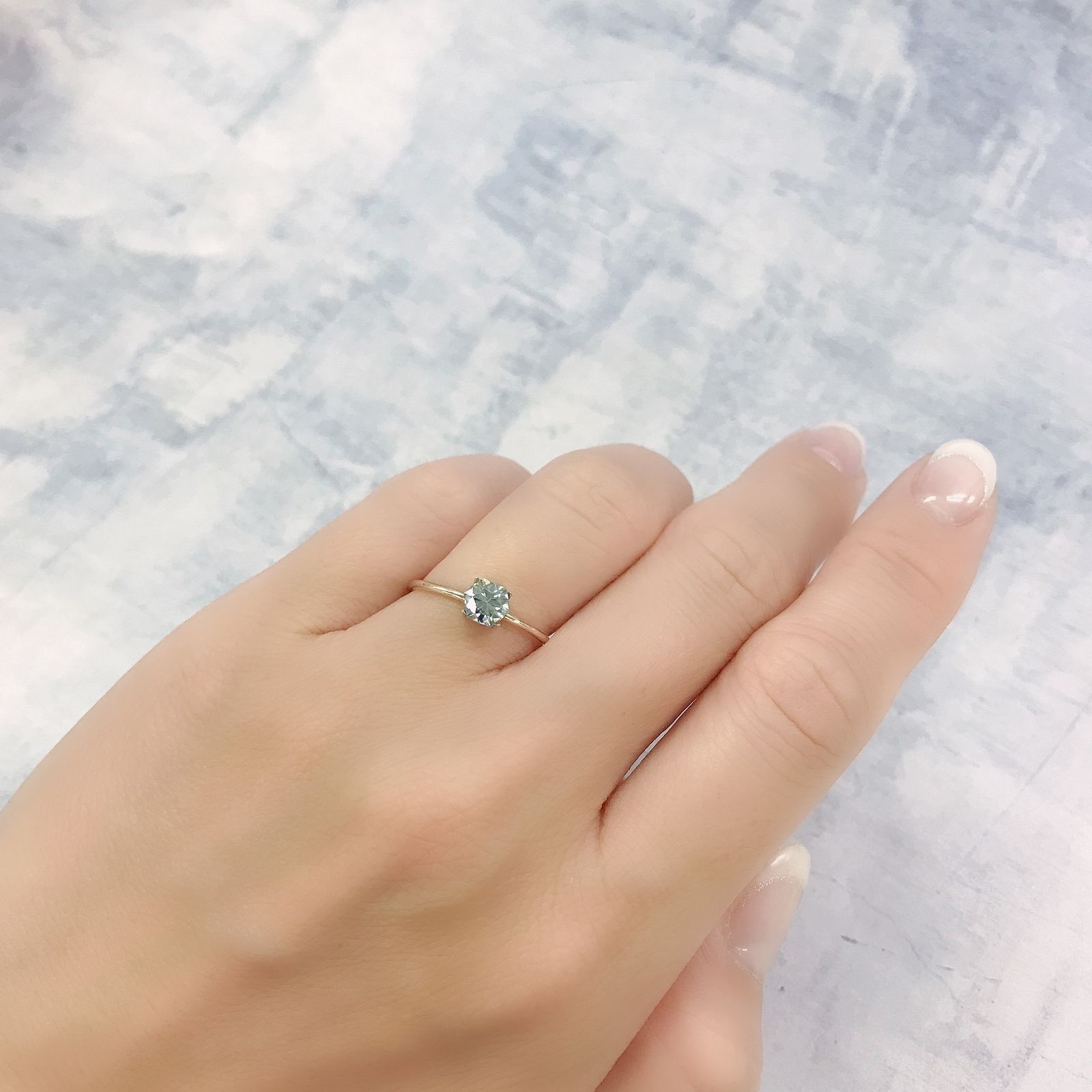 ◇ヘキサゴンカット◇アイスブルージルコン(宝石名ジルコン)カンボジア産 0.80ct 識別済[220716826]4.8x4.8mm前後