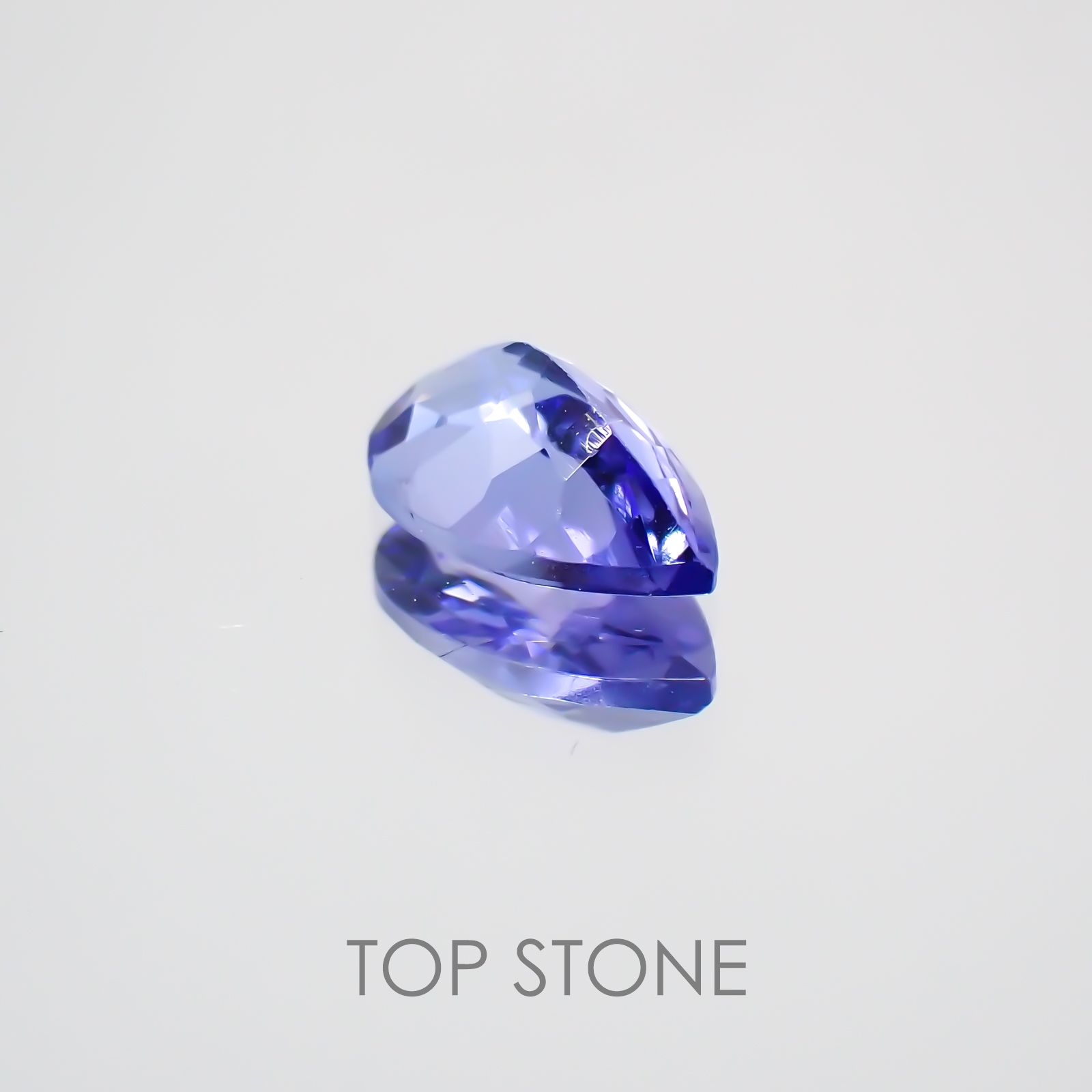 タンザナイト(宝石名タンザナイト) タンザニア産 0.36ct 識別済[210210061]6×3.7mm前後
