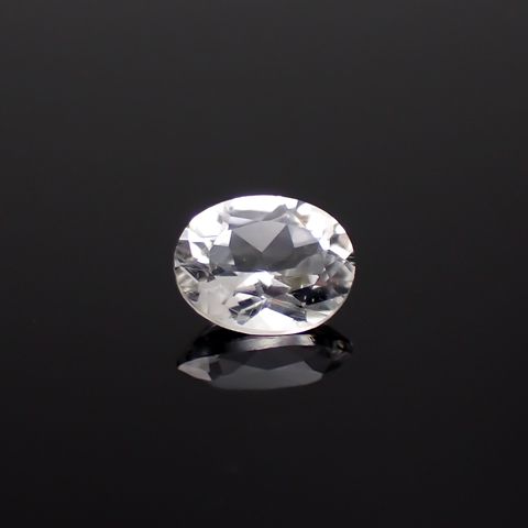 フェナカイト(宝石名フェナカイト)ブラジル産 0.69ct 識別済[230923402]6.5x5.1mm前後