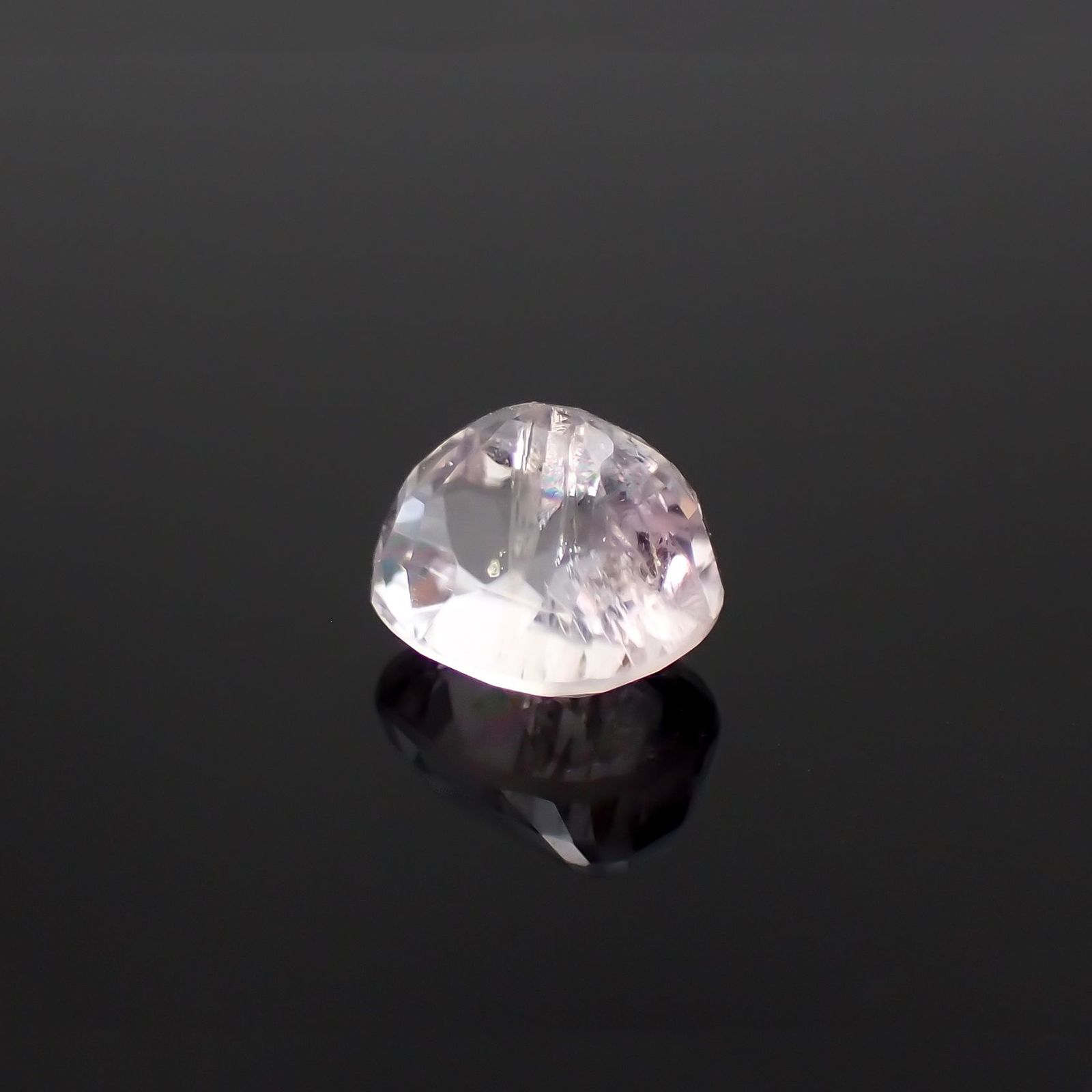 ポードレッタイト(宝石名ポードレッタイト)ビルマ産 ソ付(彩珠) 1.372ct / 6.9x6mm前後 [260722816]