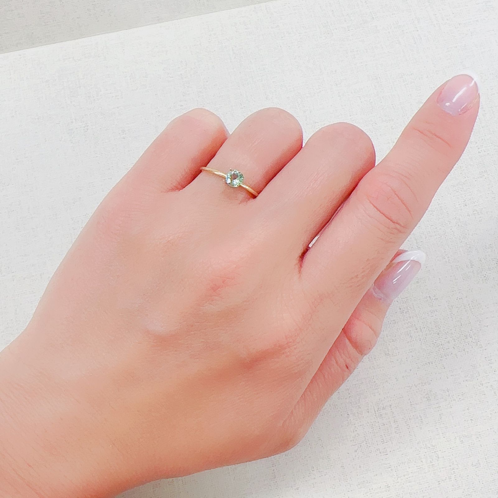 バナジウムコーネルピン(宝石名コーネルピン)タンザニア・タンガ州産 0.36ct 識別済[230521913]4.4x4.4mm前後