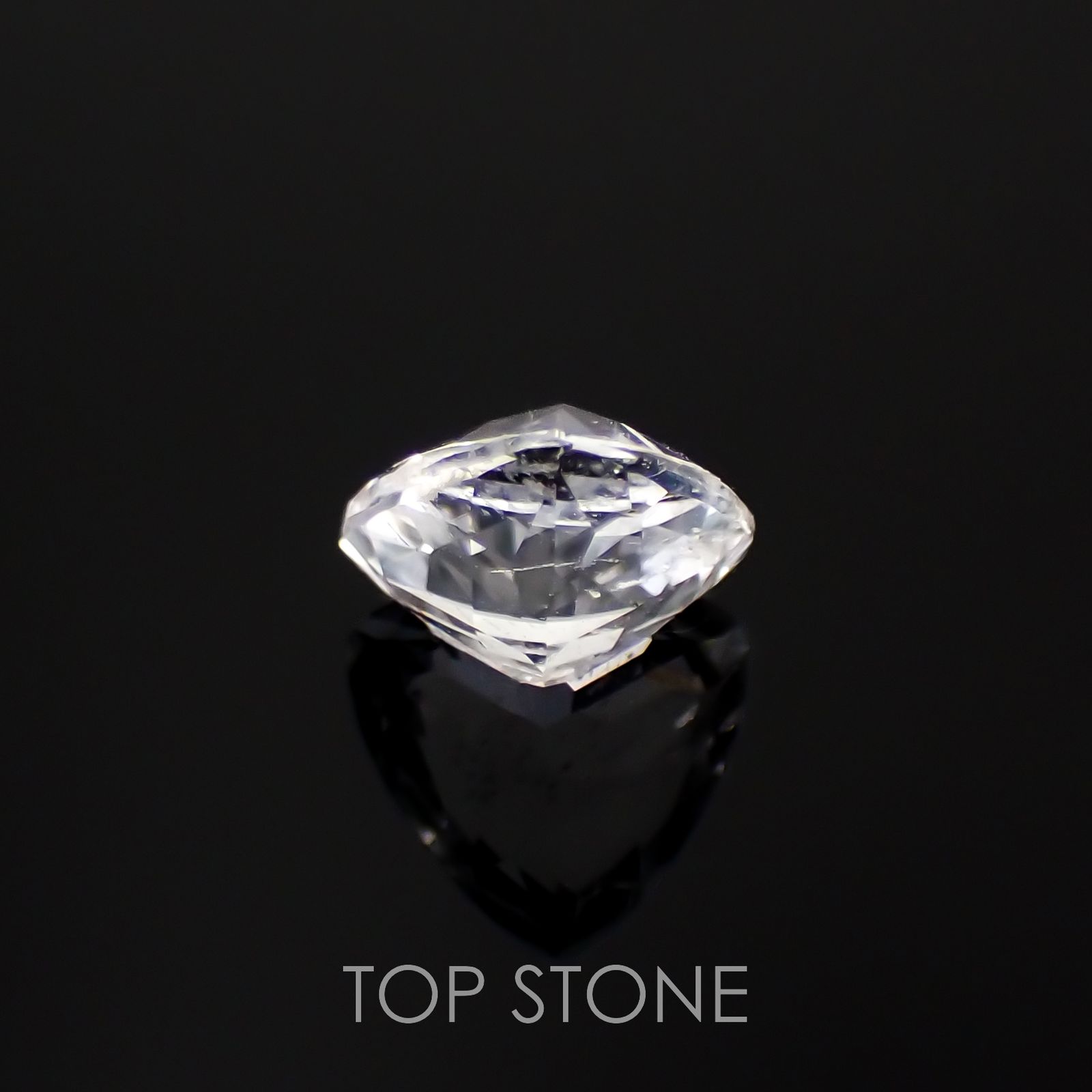フェナカイト(宝石名フェナカイト)マダガスカル/ブラジル産 0.96ct 識別済[221119131]6.4x6.7mm前後