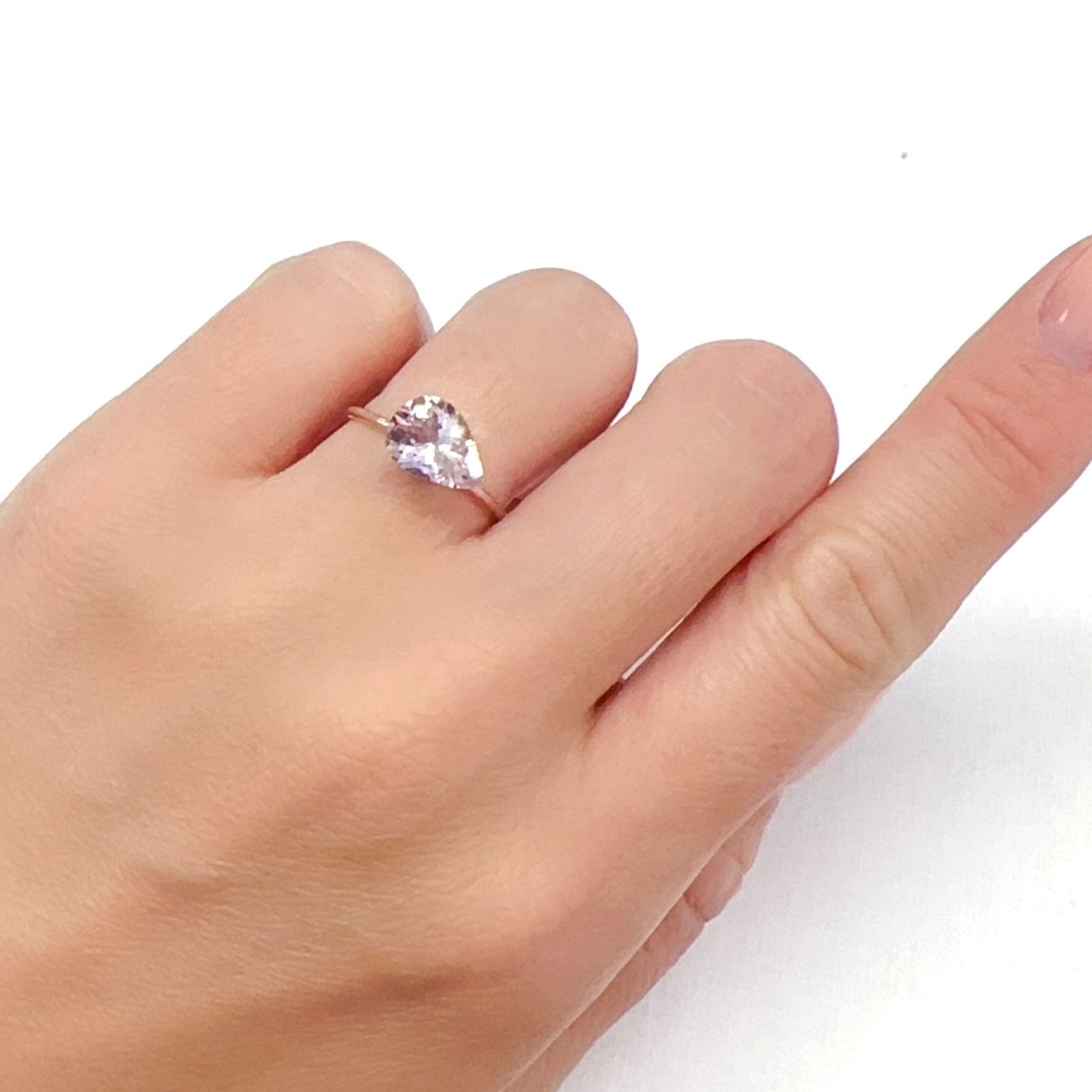 モルガナイト ナイジェリア産 1.51ct[240427164]10.1x7.2mm前後