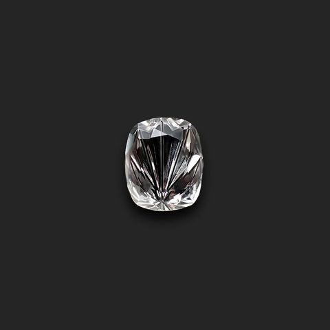 ◇甲州貴石切子Plus Three◇フェナカイト カード付き(宝石名フェナカイト)マダガスカル産 1.85ct 識別済[231225063]9.1x7.6mm前後