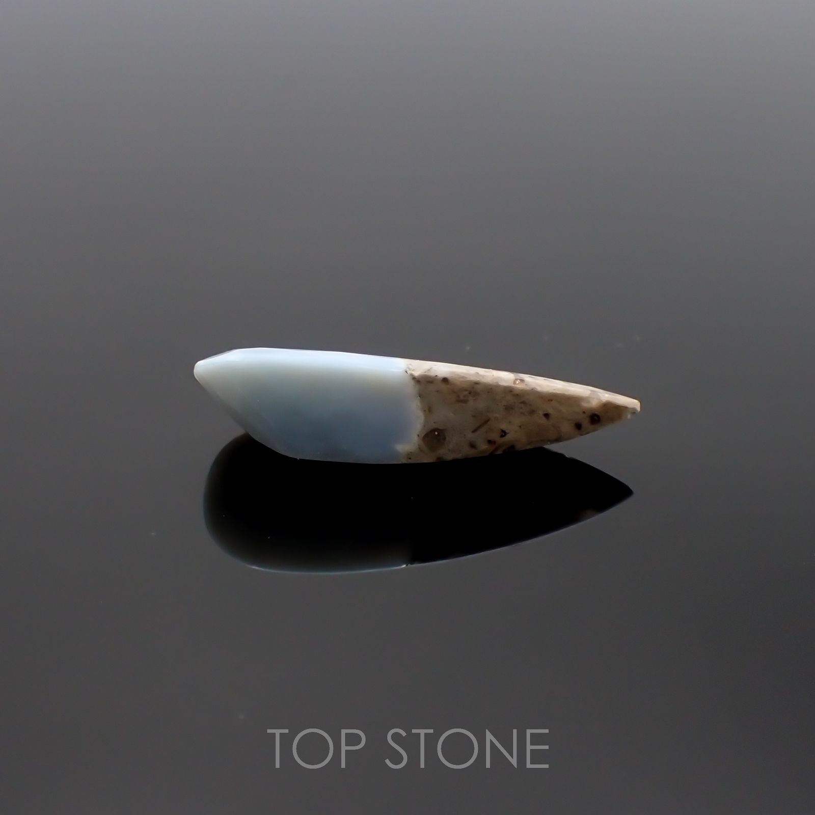 マトリックスブルーオパール アメリカ・オレゴン州産 12.78ct[220917806]32.4x12.4mm前後