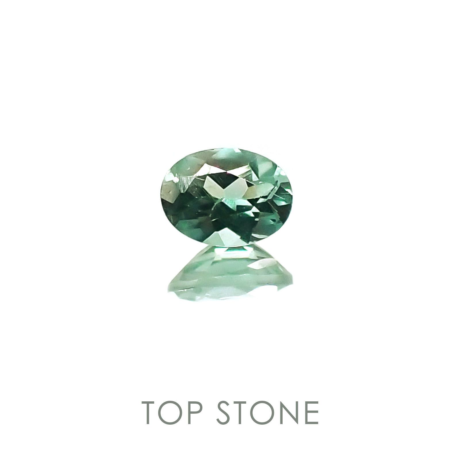 カラーチェンジガーネット タンザニア産 ルース 0.19ct[20095897]3.9×2.9mm前後