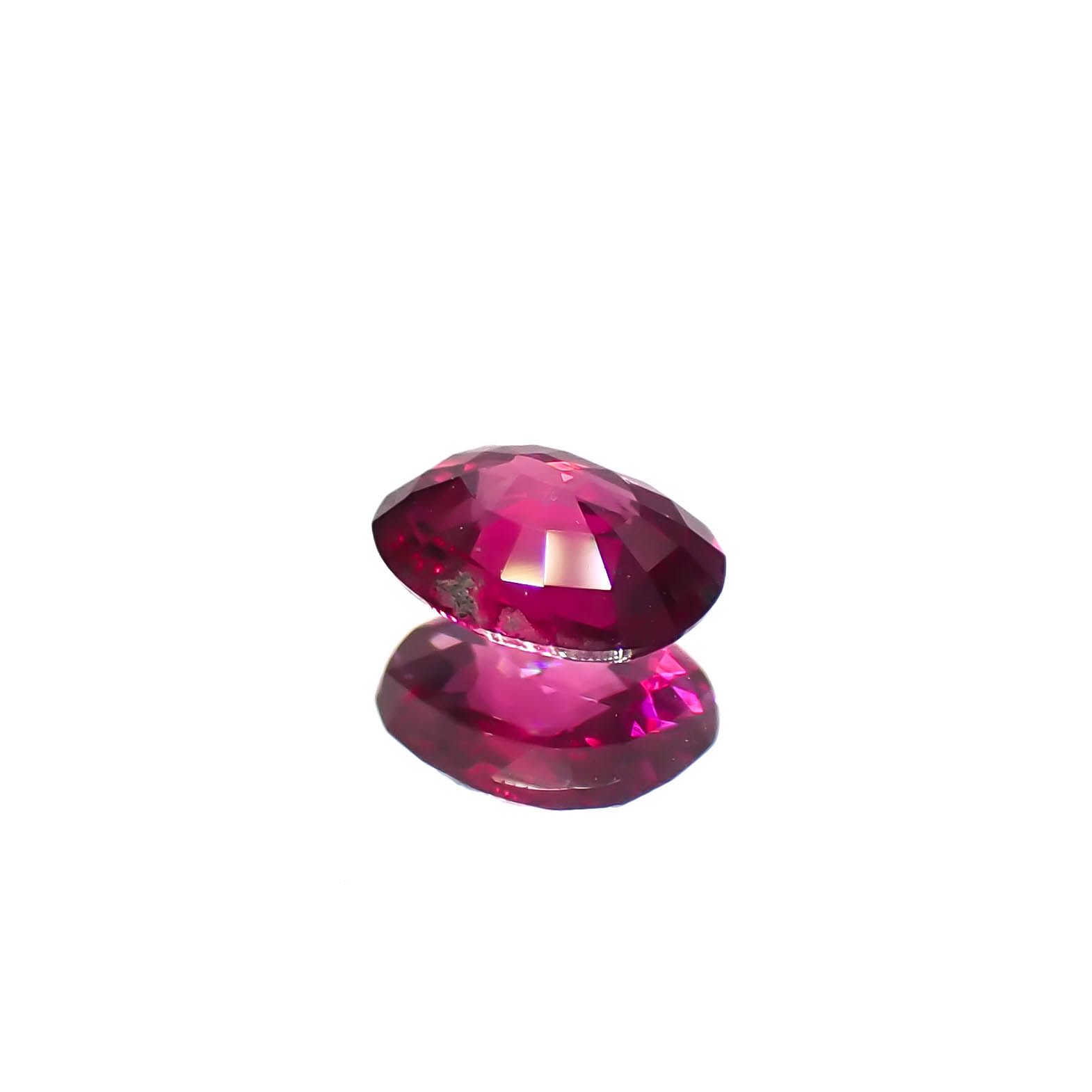 ルビー 非加熱 ビルマ産 0.35ct[240628060]4.8x3.9mm前後