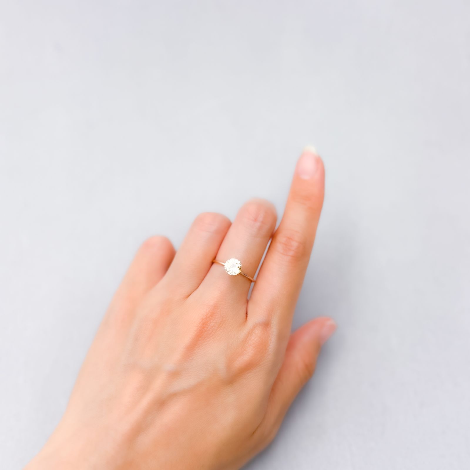 イエロージルコン(宝石名ジルコン)スリランカ/カンボジア産 1.48ct 識別済[220114830]6.4x6.4mm前後
