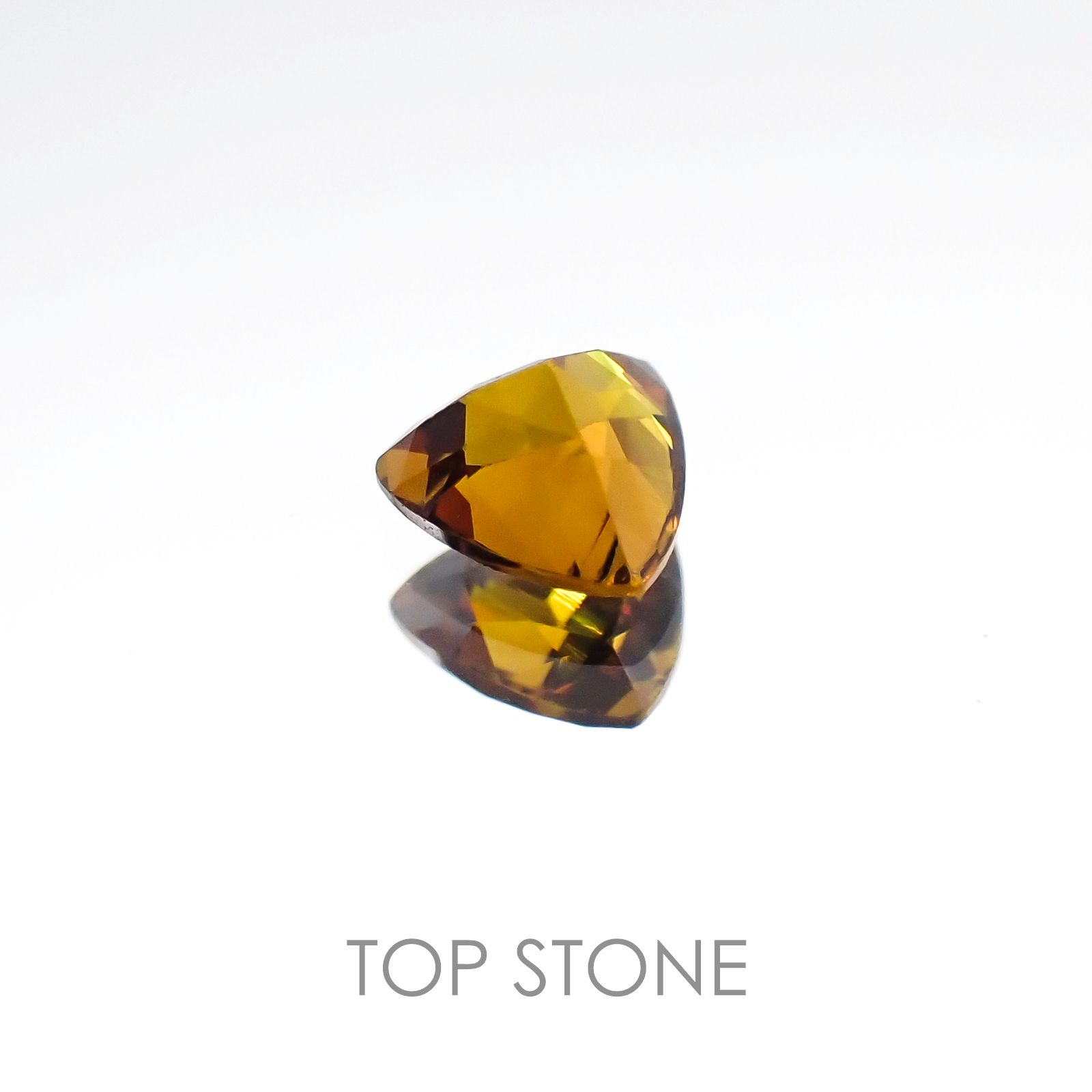 アンドラダイトガーネット ナミビア産 ルース 0.27ct[20096315]4×4mm前後