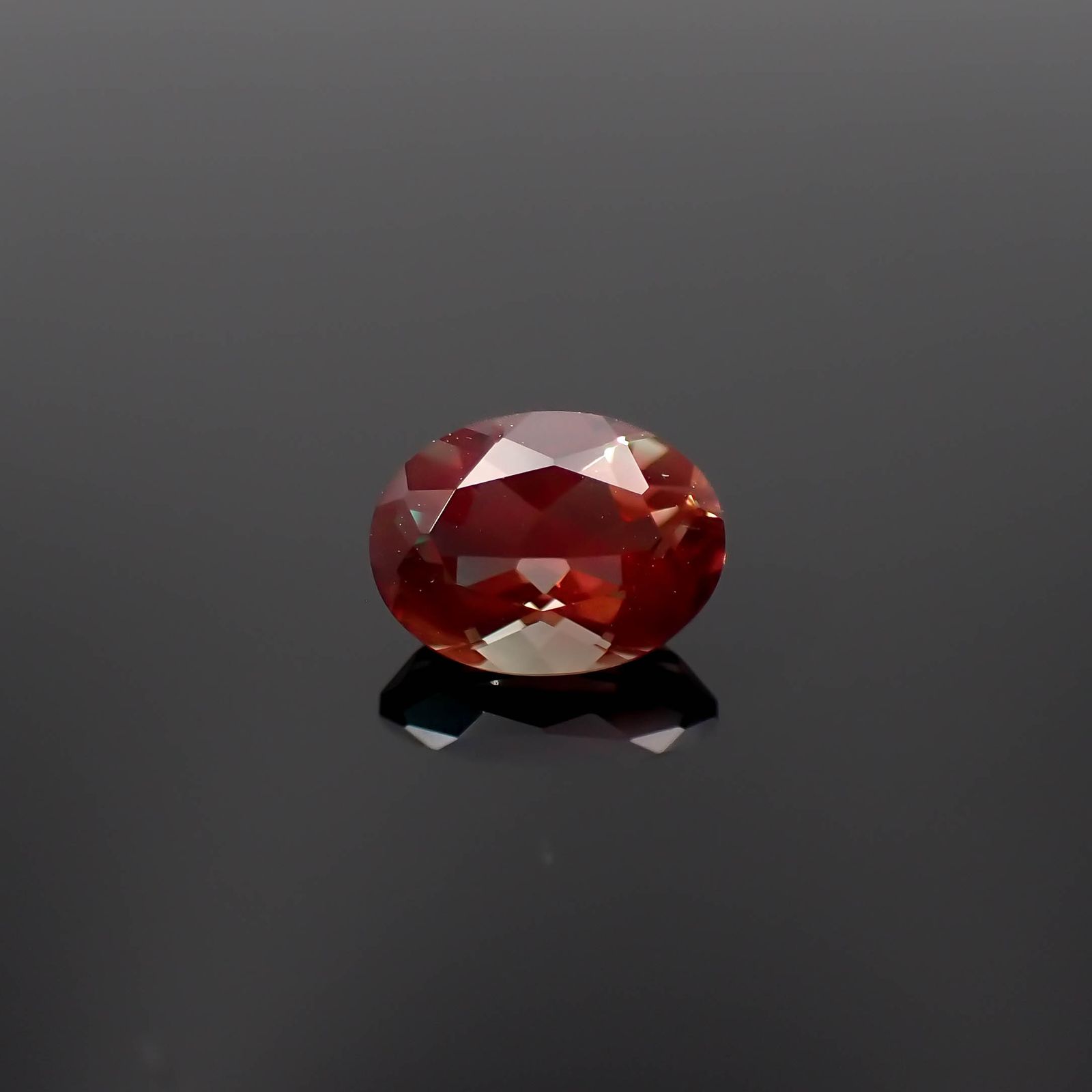 バイカラーアンデシン モンゴル産 1.10ct[230421496]8x6mm前後