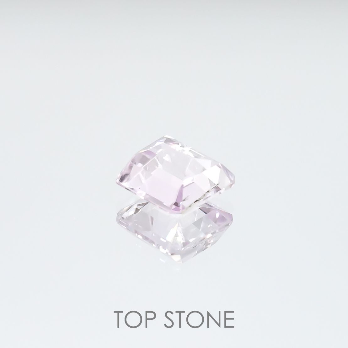 クンツァイト アフガニスタン産 2.22ct[220616340]7.5x7.4mm前後