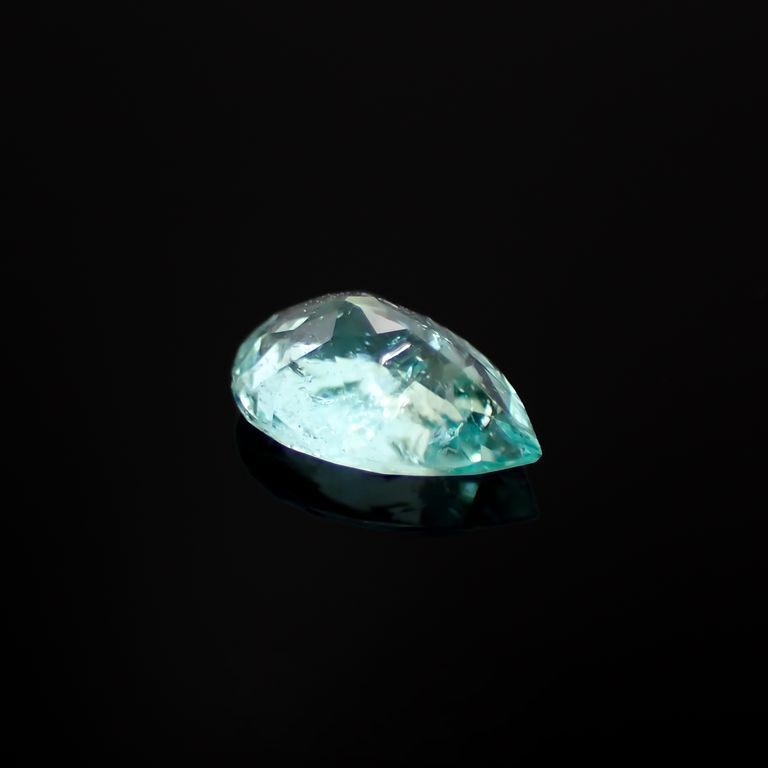 パライバトルマリン(宝石名トルマリン/別名パライバ・トルマリン)ブラジル・キントス鉱山産 0.353ct ソ付(宝貴協)[221018833]6x4mm前後