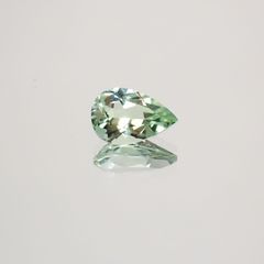 ミントカラー パライバトルマリン(宝石名トルマリン/別名パライバ・トルマリン) モザンビーク産 0.649ct ソ付(宝貴協)[210510643]7.3×5.0mm前後